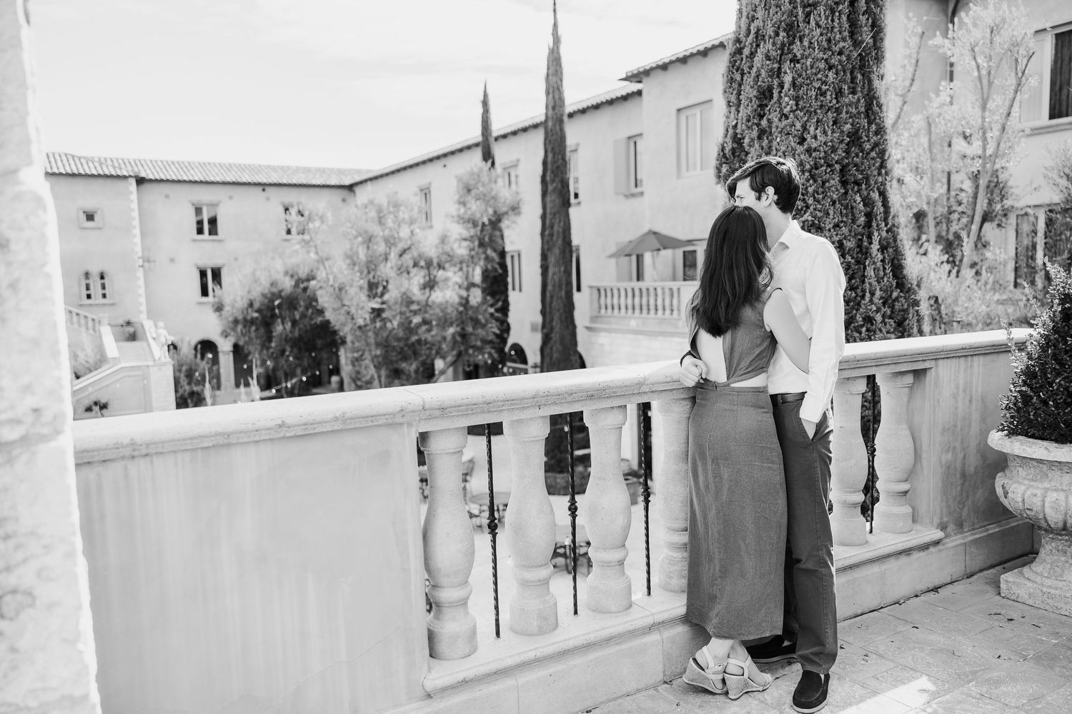 Allegretto Vineyard Resort Paso Robles courtyard engagement photos