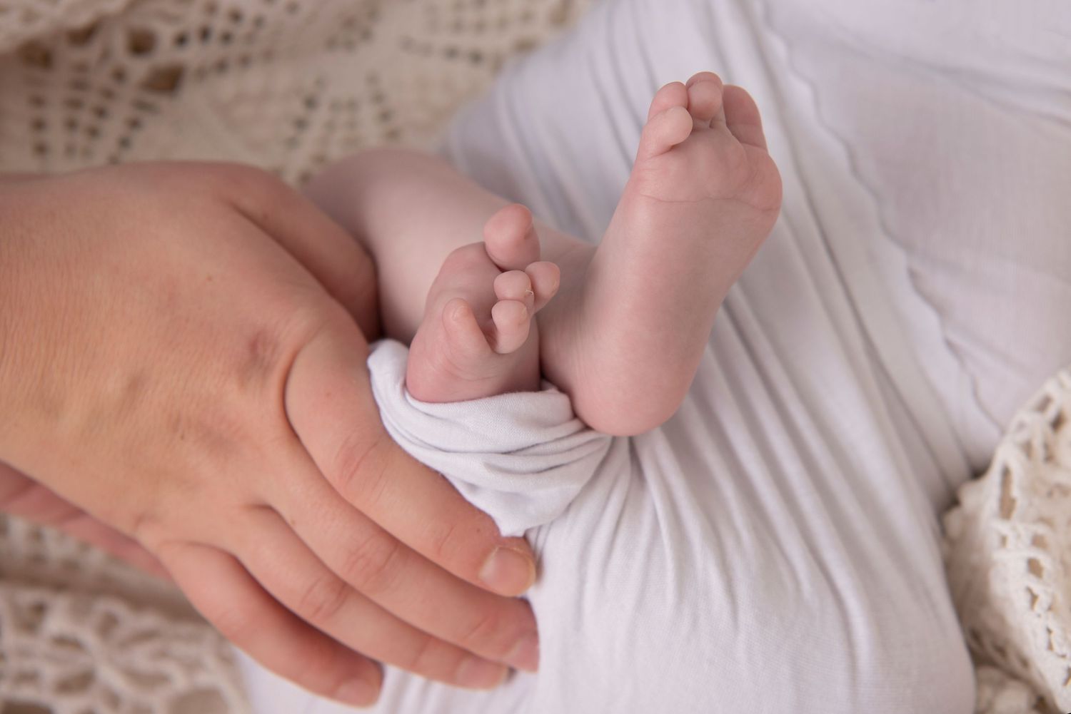 Rhode_Island_Newborn_Child_Photographer_Three_Month_Milestone_Photographer