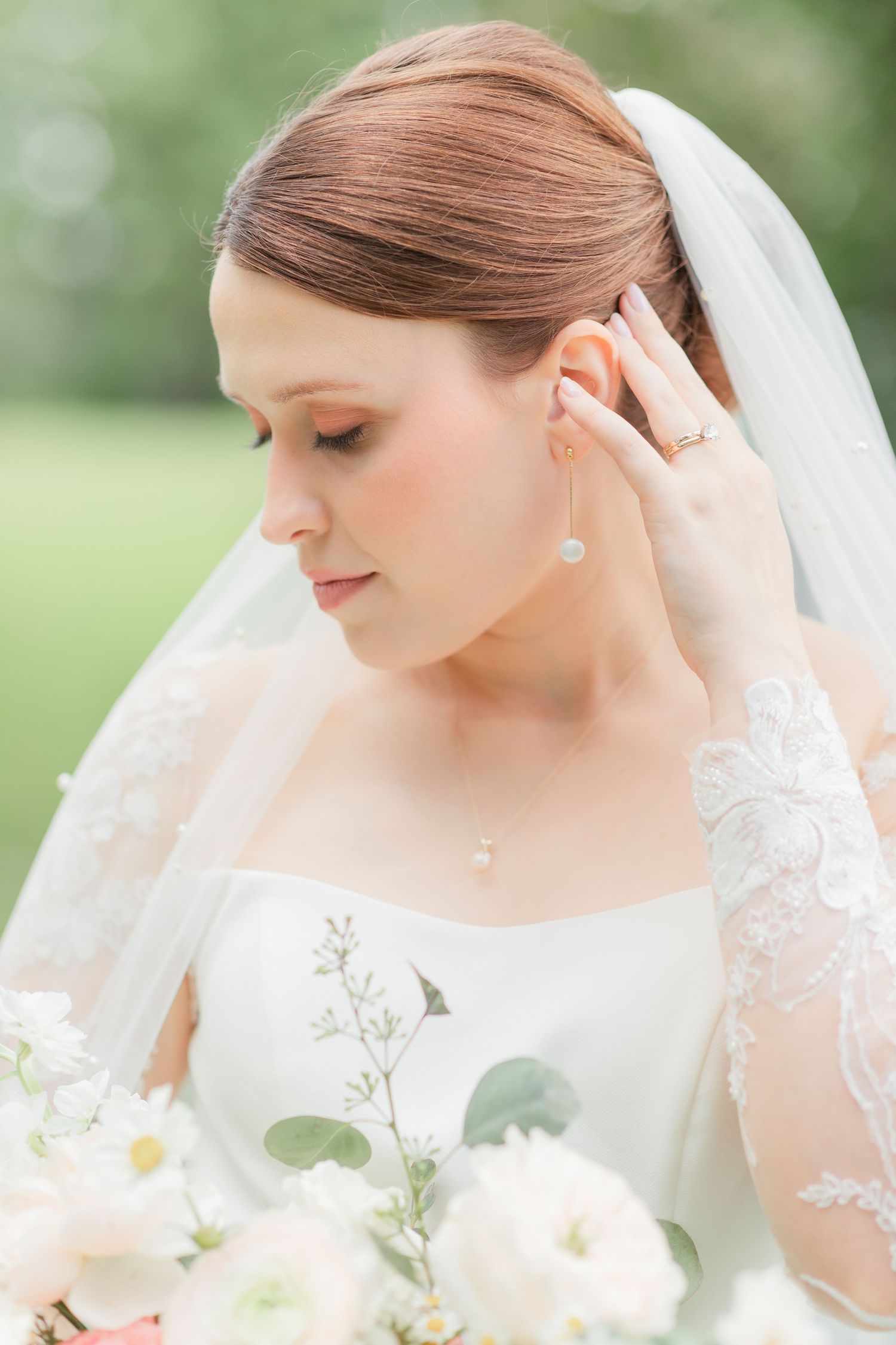 From, Rayna Wedding Day Portrait Photography based out of Grand Haven, West Michigan. True to color, bright style pictures.