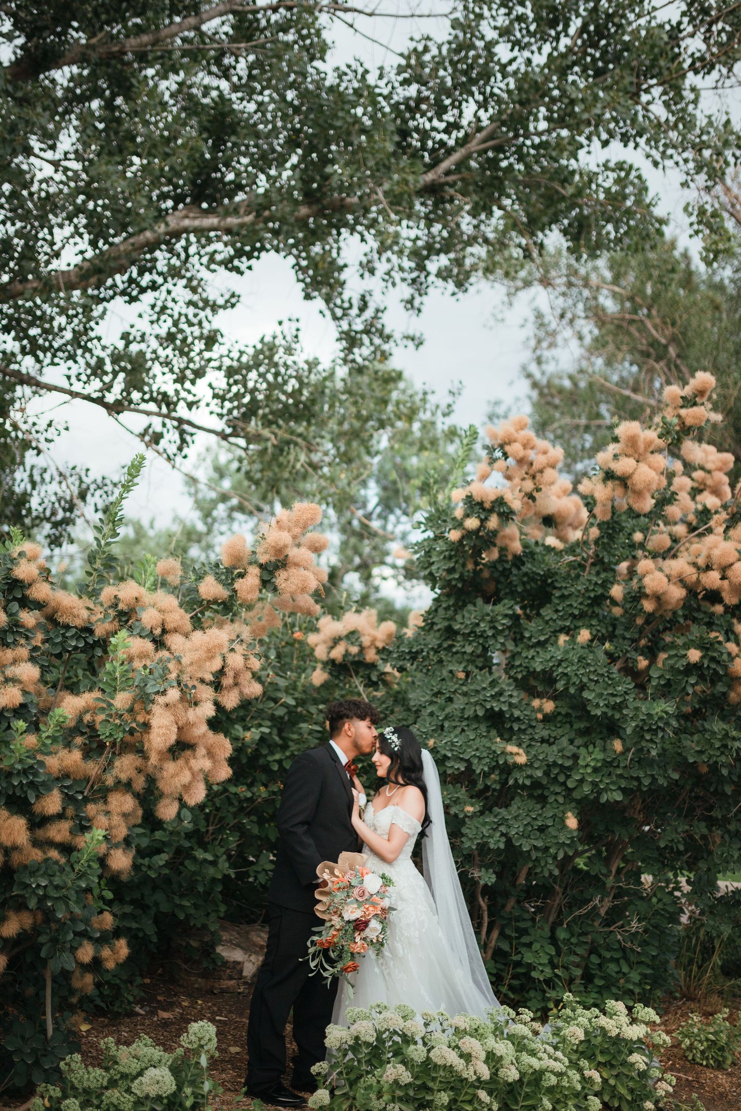 From, Rayna Wedding Day Portrait Photography based out of Grand Haven, West Michigan. True to color, bright style pictures.