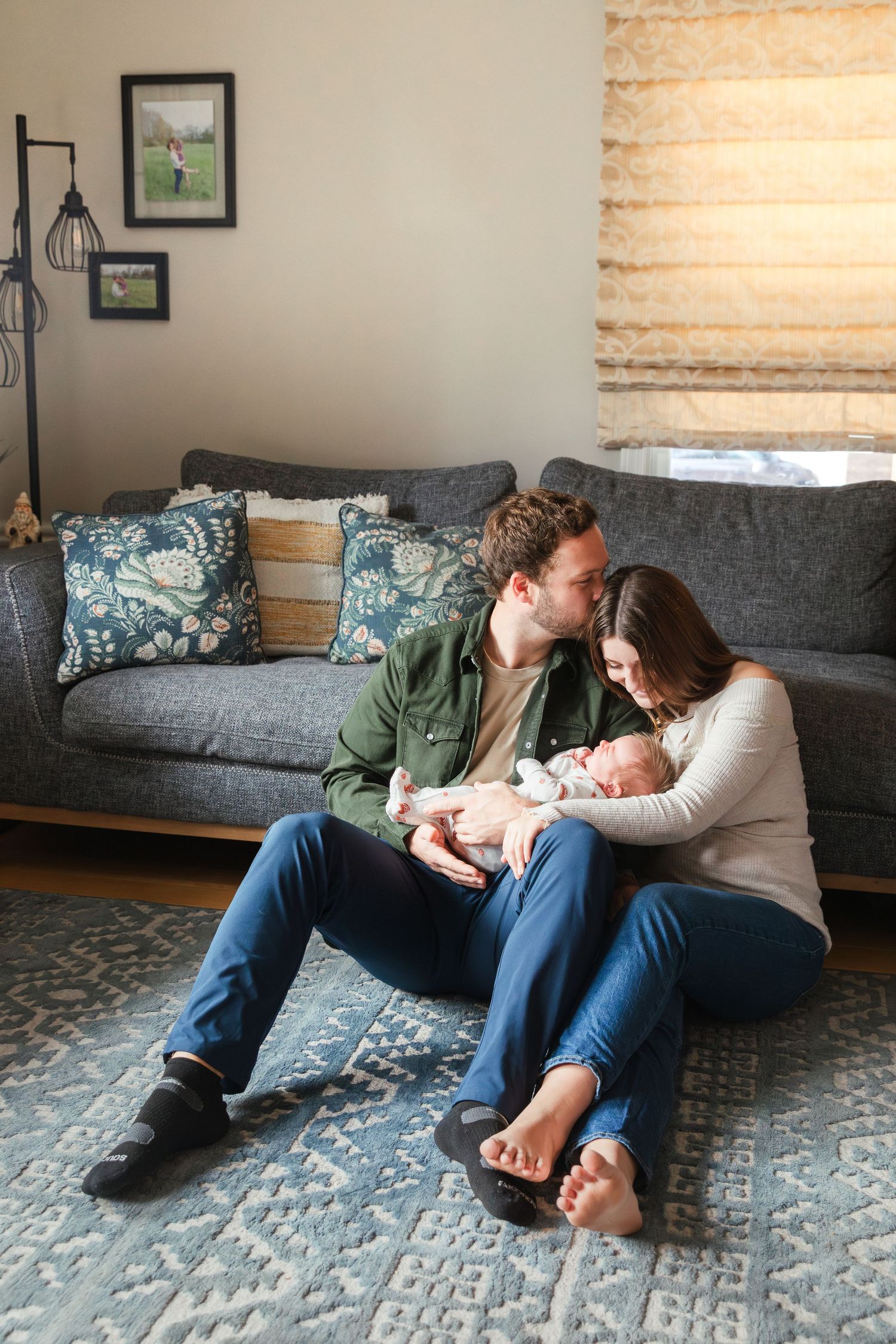 In home family portrait photography photo shoot, grand haven michigan family photographer, spring lake family michigan photographer