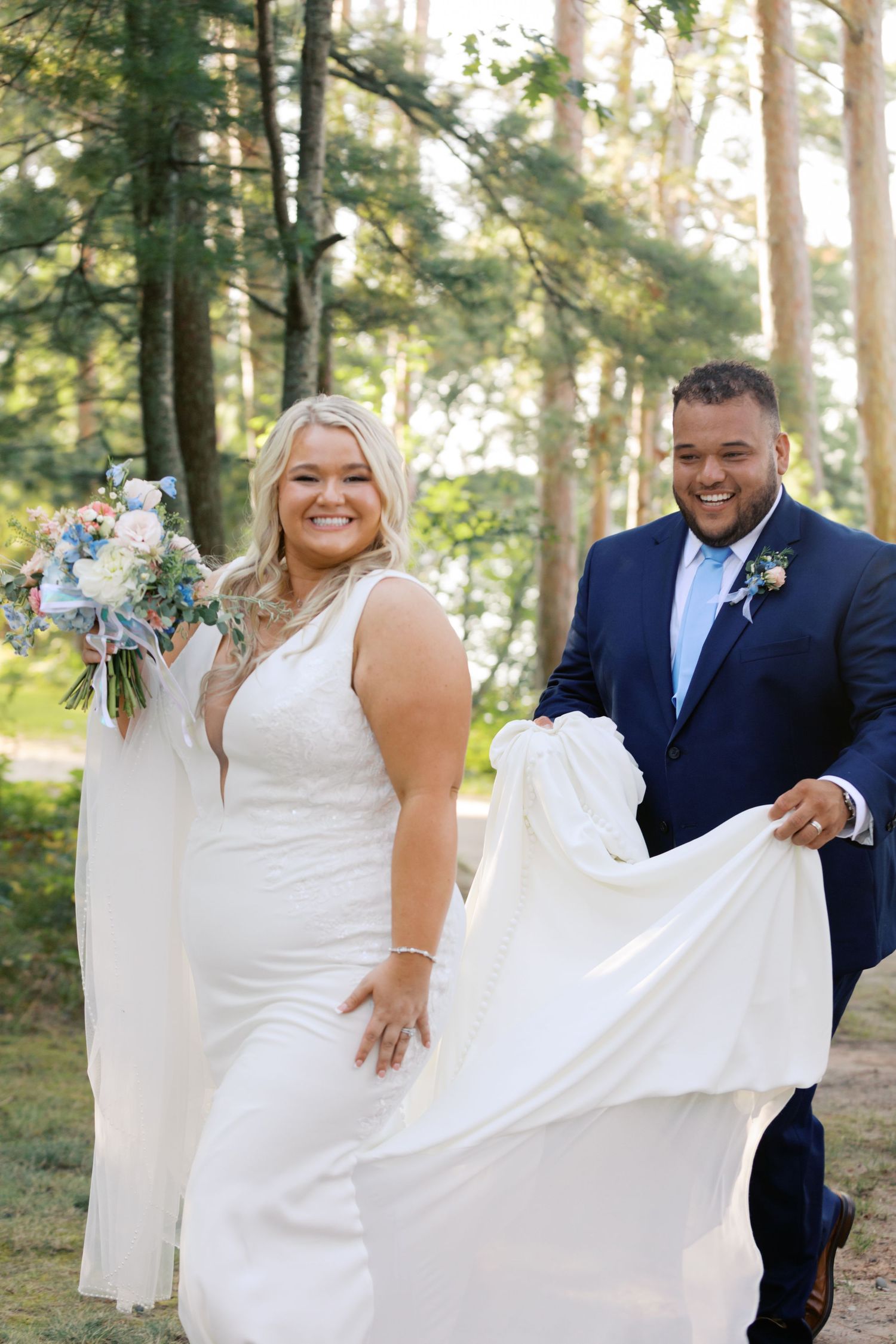 Summer Camp Themed Wedding Photography at Camp Lincoln Camp Lake Hubert in Nisswa Minnesota. Lakeside woodland wedding pictures Up North