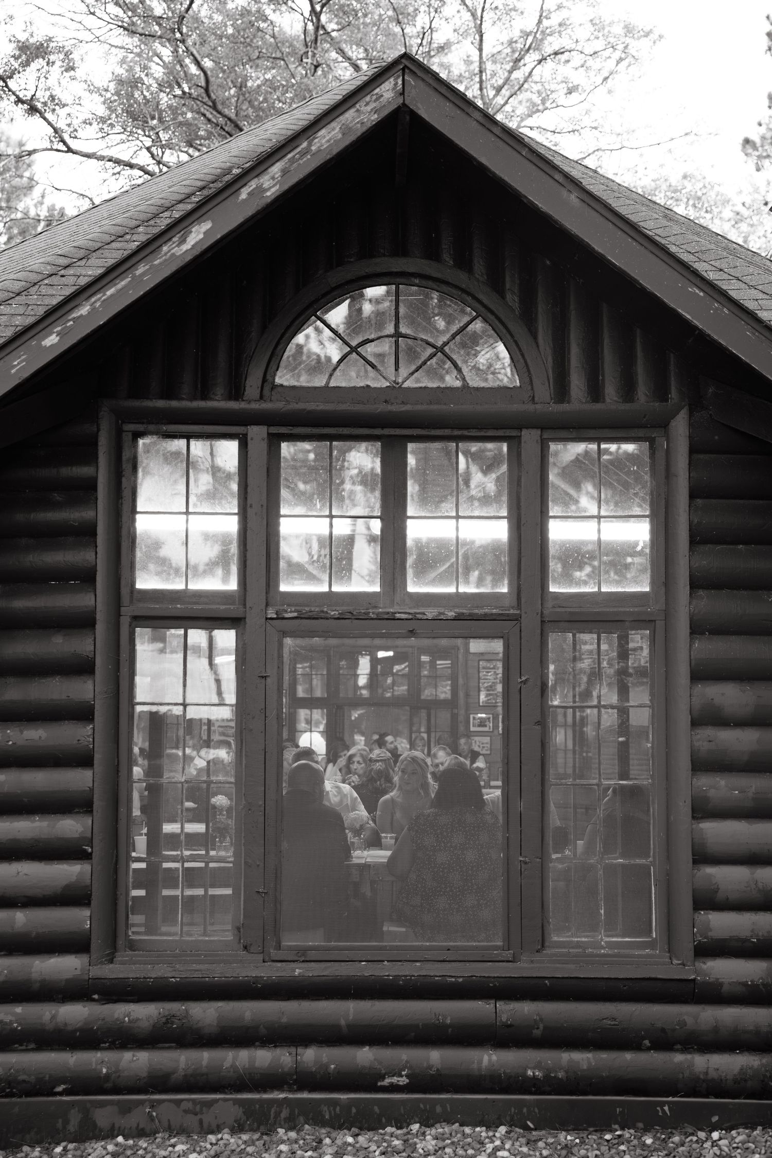 Summer Camp Themed Wedding Photography at Camp Lincoln Camp Lake Hubert in Nisswa Minnesota. Lakeside woodland wedding pictures Up North