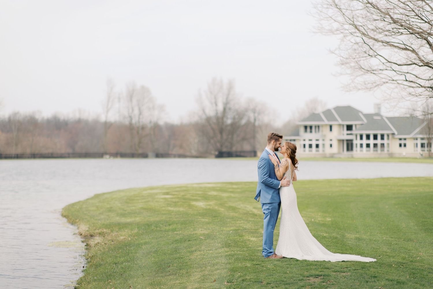Riverbend Estate Wedding Venue West Michigan equestrian, farm, and barn luxury venue, Wedding photography, grand haven wedding photographer