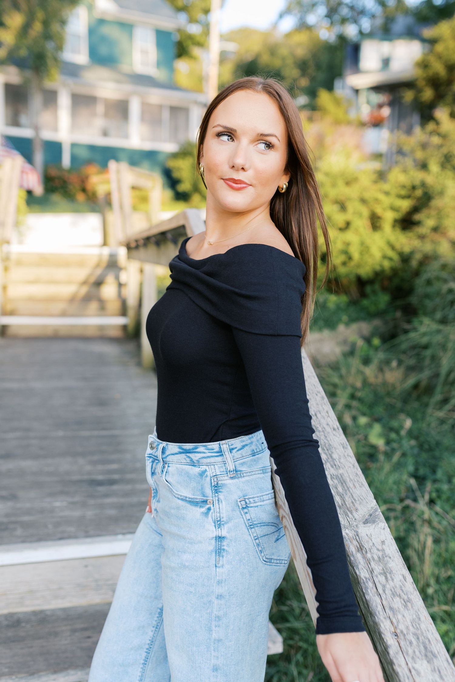 Grand Haven Michigan senior portrait photography pictures, Beach and boardwalk location. summer beach senior pictures in west michigan