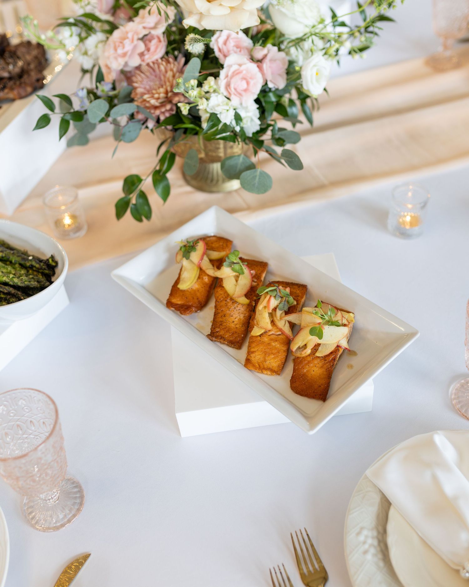 Riverbend Estate Wedding Venue West Michigan equestrian, farm, and barn luxury venue, Wedding photography, grand haven wedding photographer