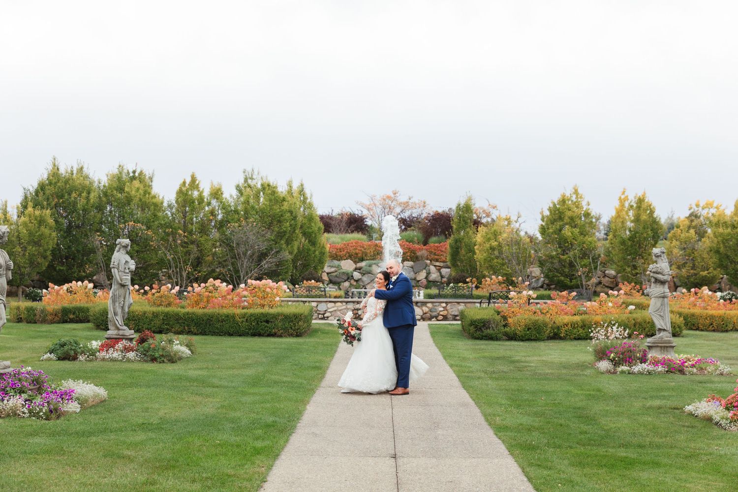 Castle Farms Charlevoix Michigan Wedding Photography Photographer Pictures Bridal Northern Michigan Castle