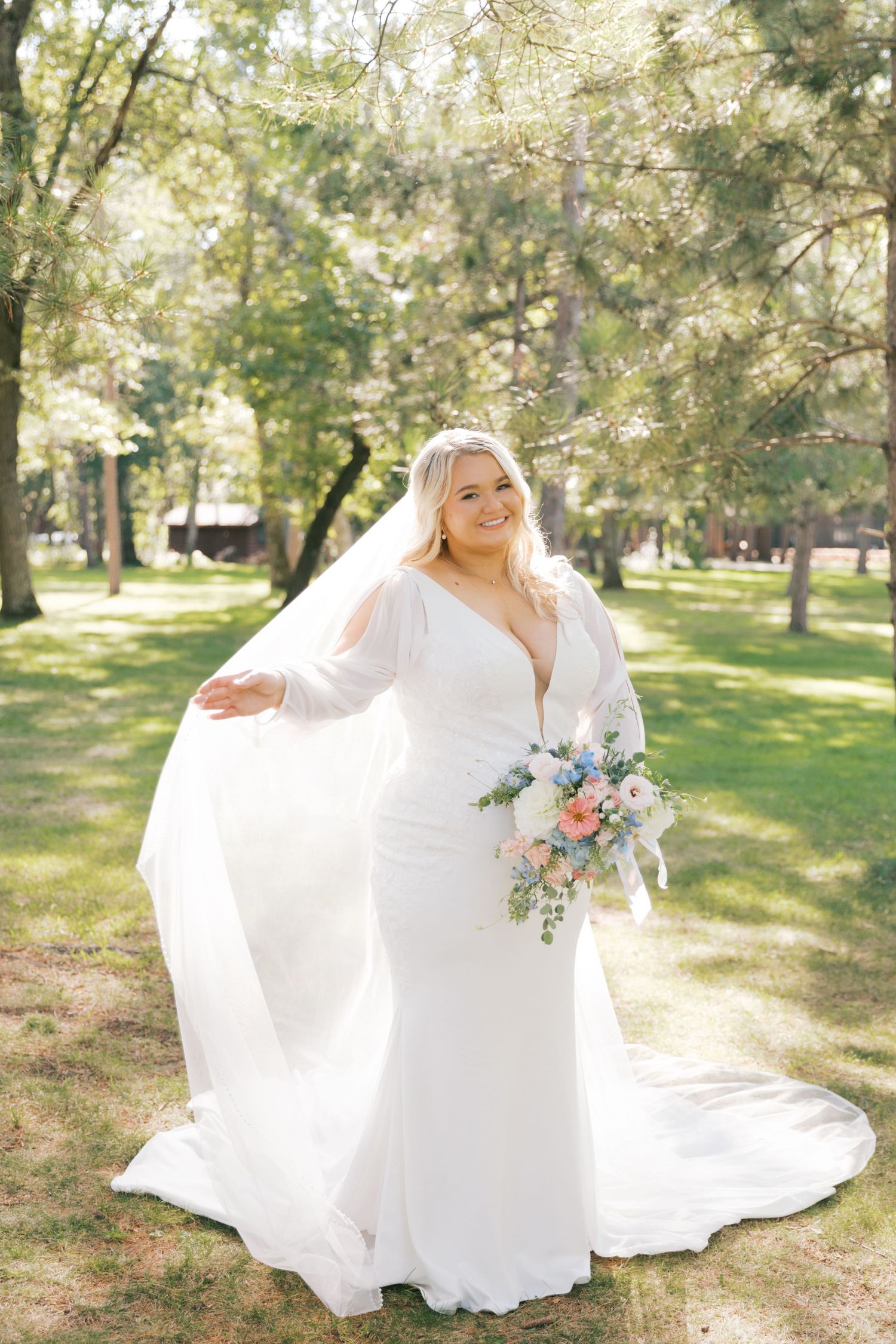 Summer Camp Themed Wedding Photography at Camp Lincoln Camp Lake Hubert in Nisswa Minnesota. Lakeside woodland wedding pictures Up North