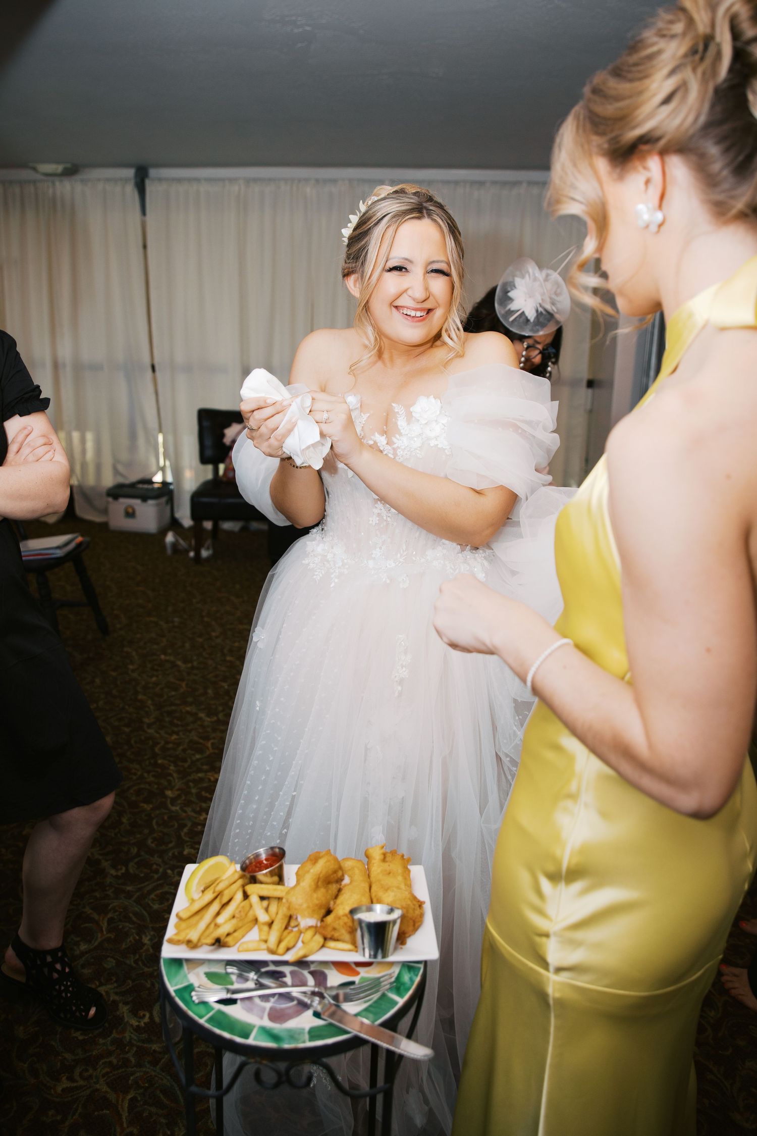 From, Rayna Wedding Day Portrait Photography based out of Grand Haven, West Michigan. True to color, bright style pictures.