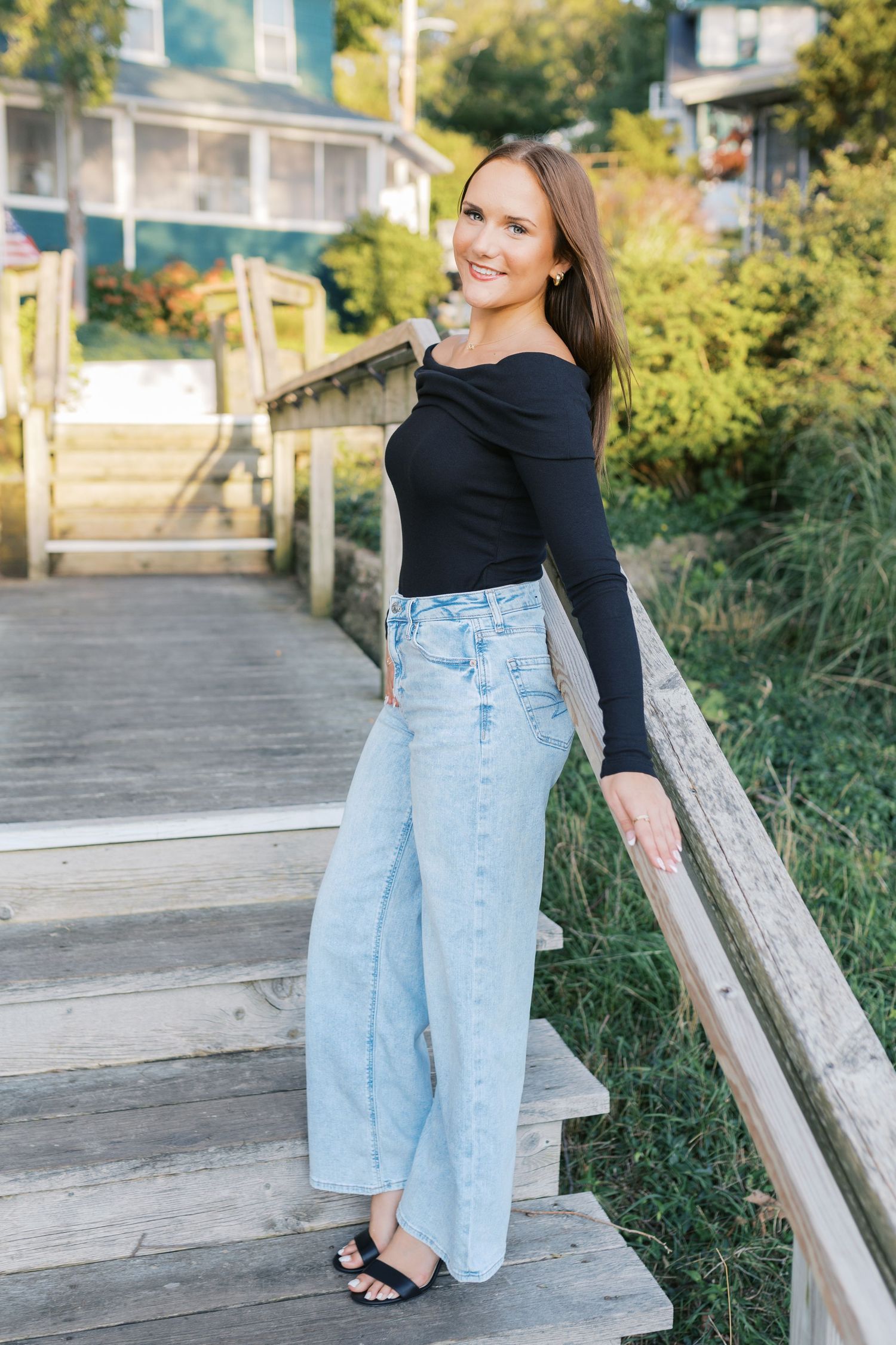 Grand Haven Michigan senior portrait photography pictures, Beach and boardwalk location. summer beach senior pictures in west michigan