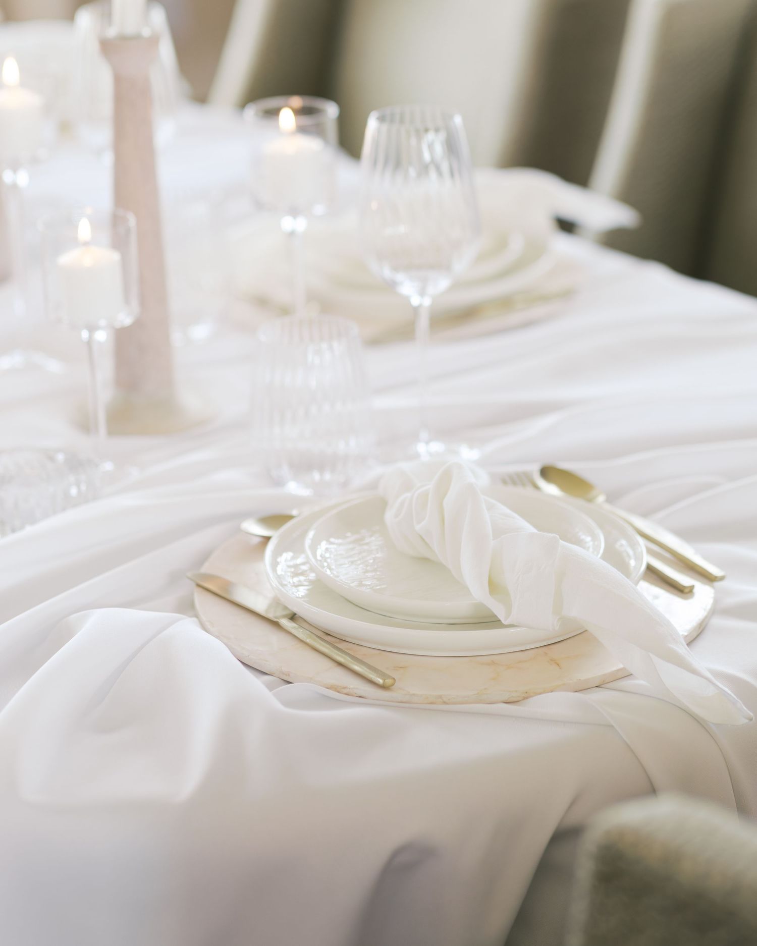 Riverbend Estate Wedding Venue West Michigan equestrian, farm, and barn luxury venue, Wedding photography, grand haven wedding photographer