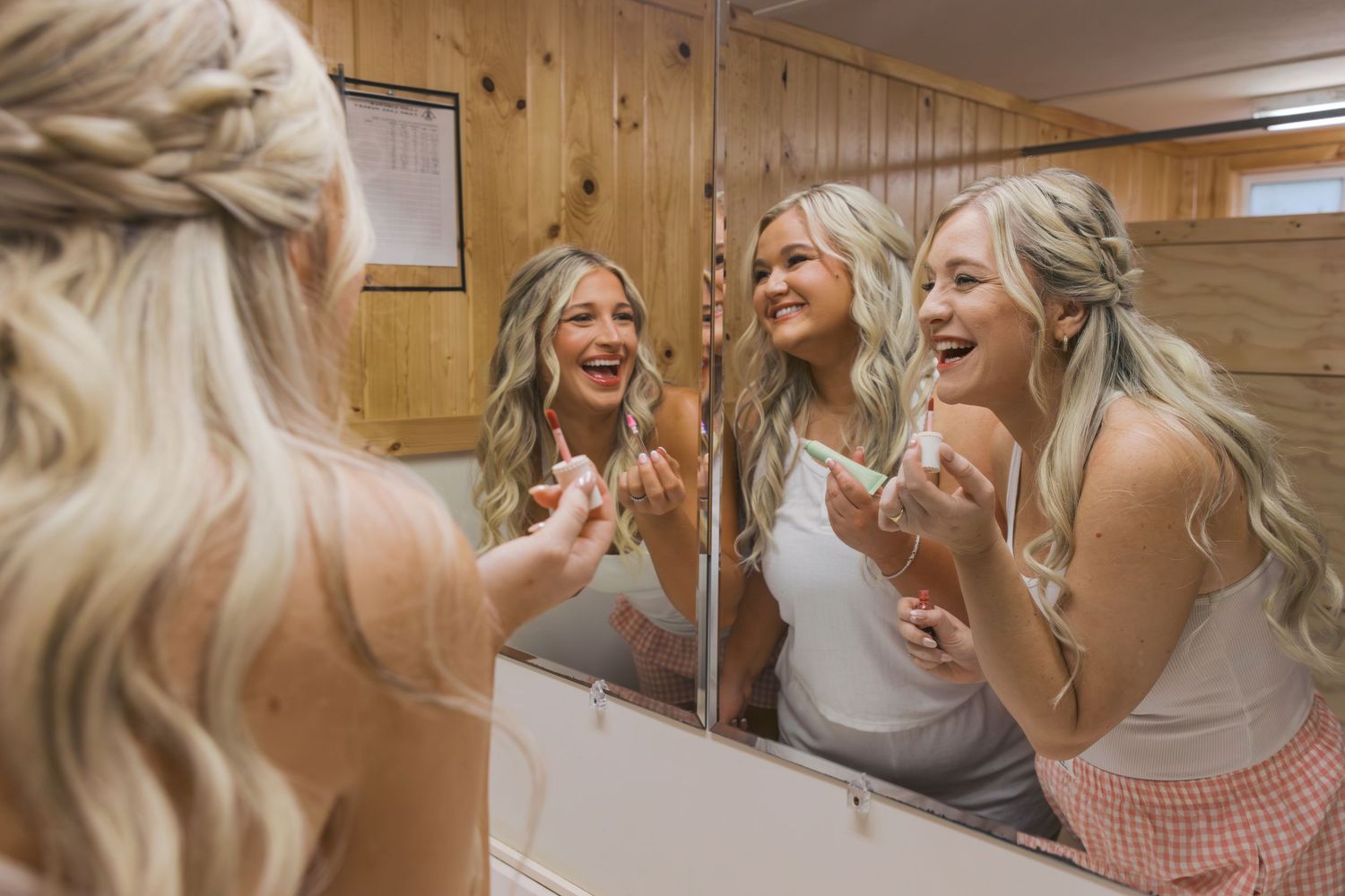 Summer Camp Themed Wedding Photography at Camp Lincoln Camp Lake Hubert in Nisswa Minnesota. Lakeside woodland wedding pictures Up North