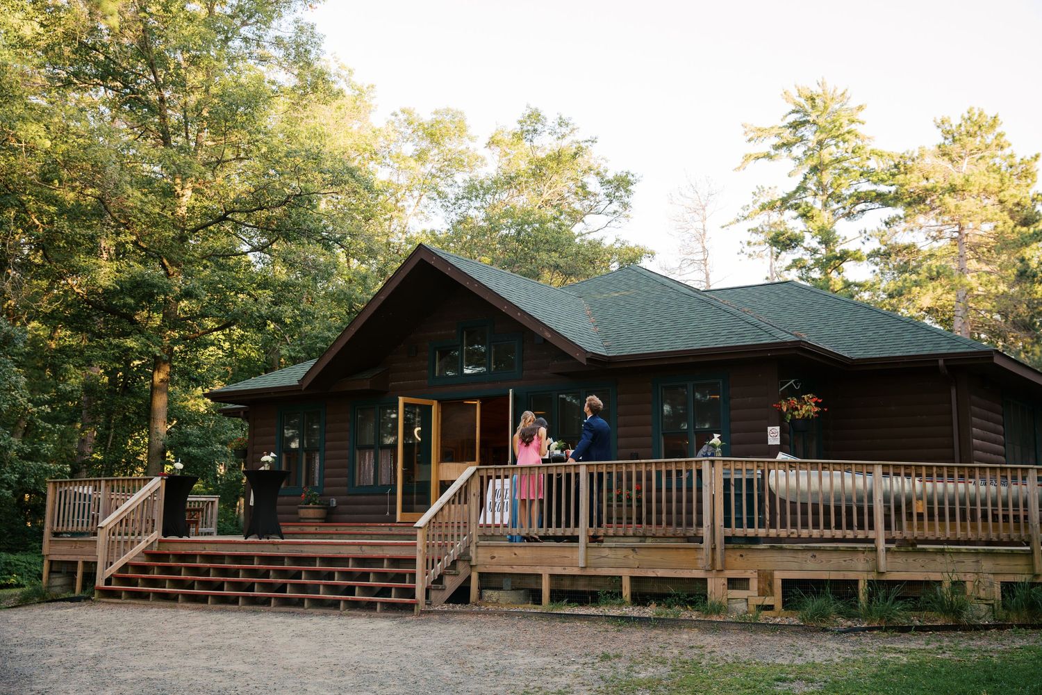 Summer Camp Themed Wedding Photography at Camp Lincoln Camp Lake Hubert in Nisswa Minnesota. Lakeside woodland wedding pictures Up North