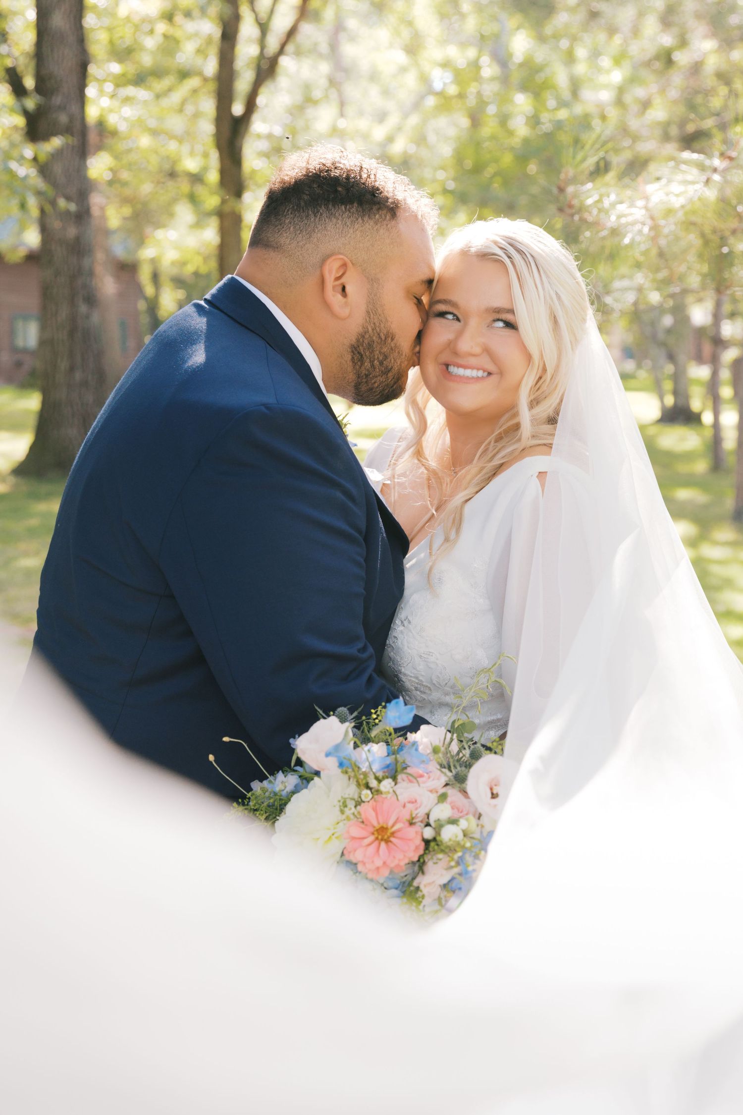 Summer Camp Themed Wedding Photography at Camp Lincoln Camp Lake Hubert in Nisswa Minnesota. Lakeside woodland wedding pictures Up North