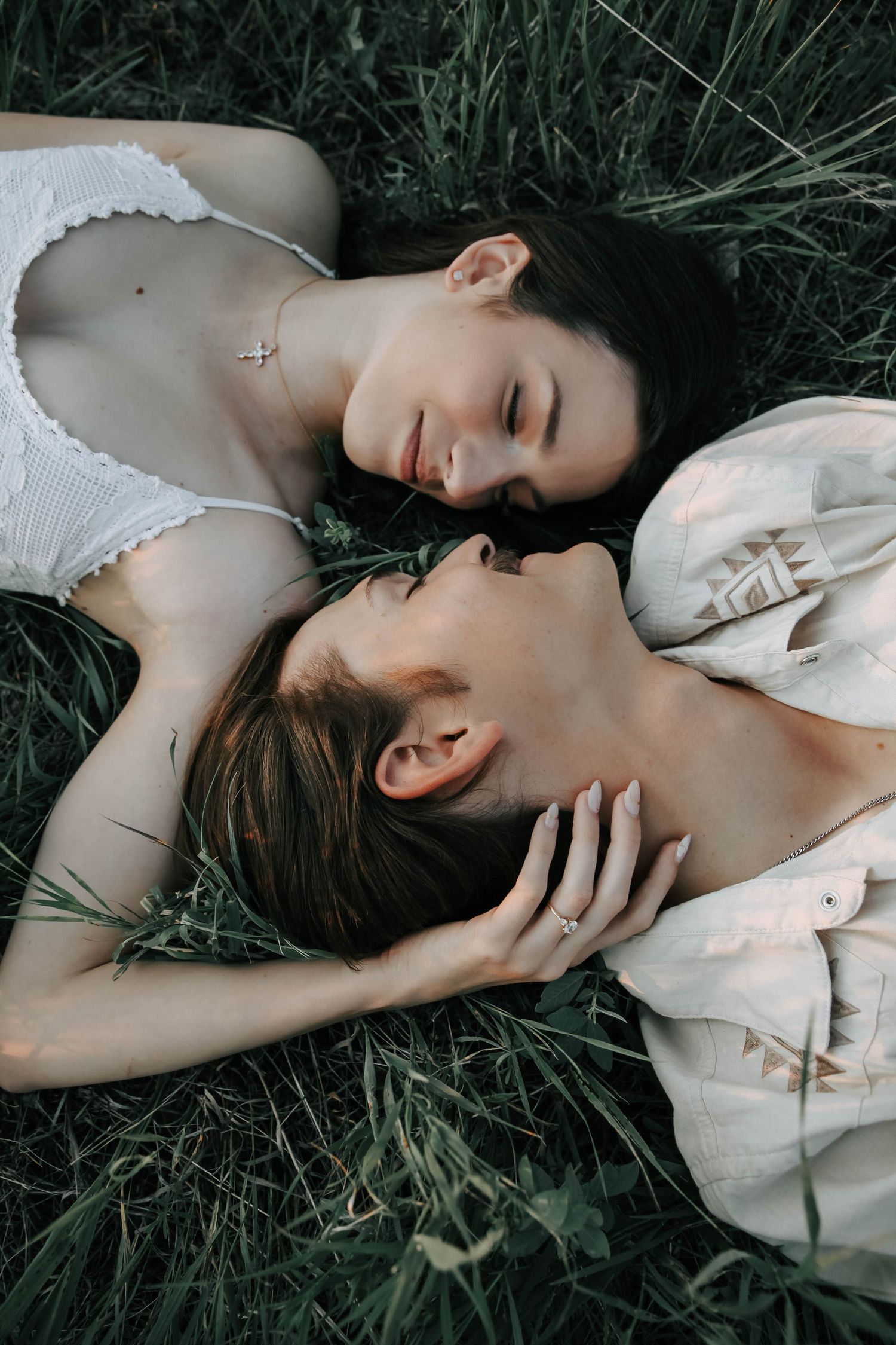 couples photography in lethbridge alberta by allie cooke photography