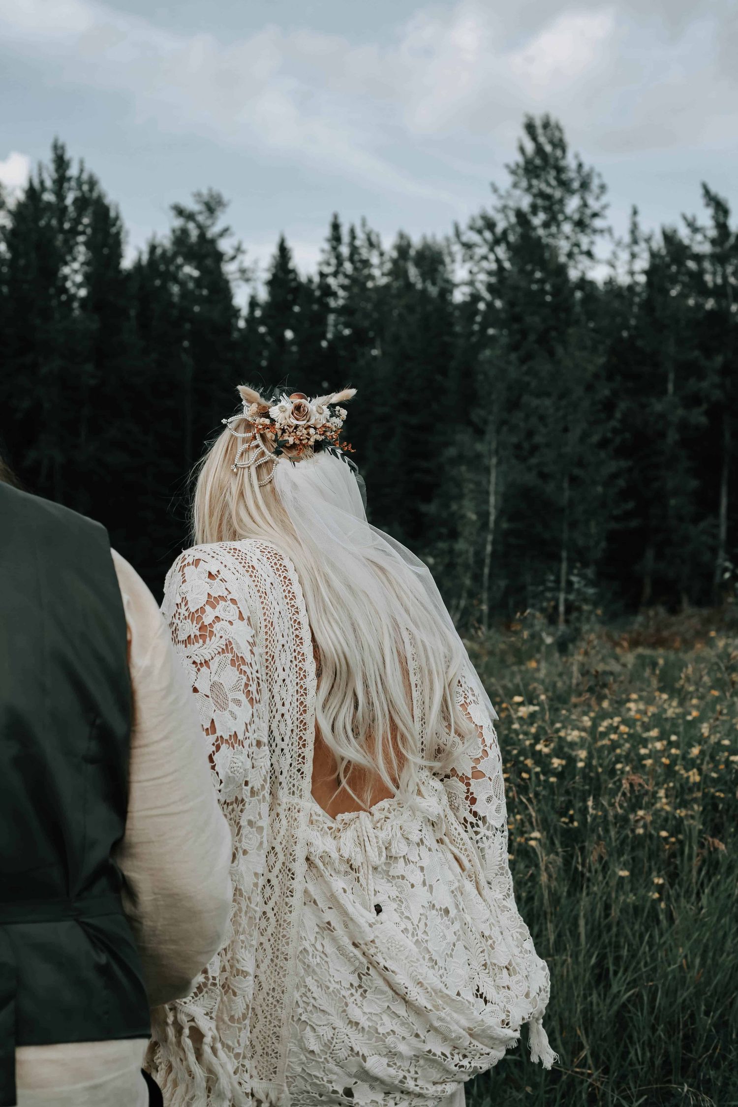 how to elope in waterton