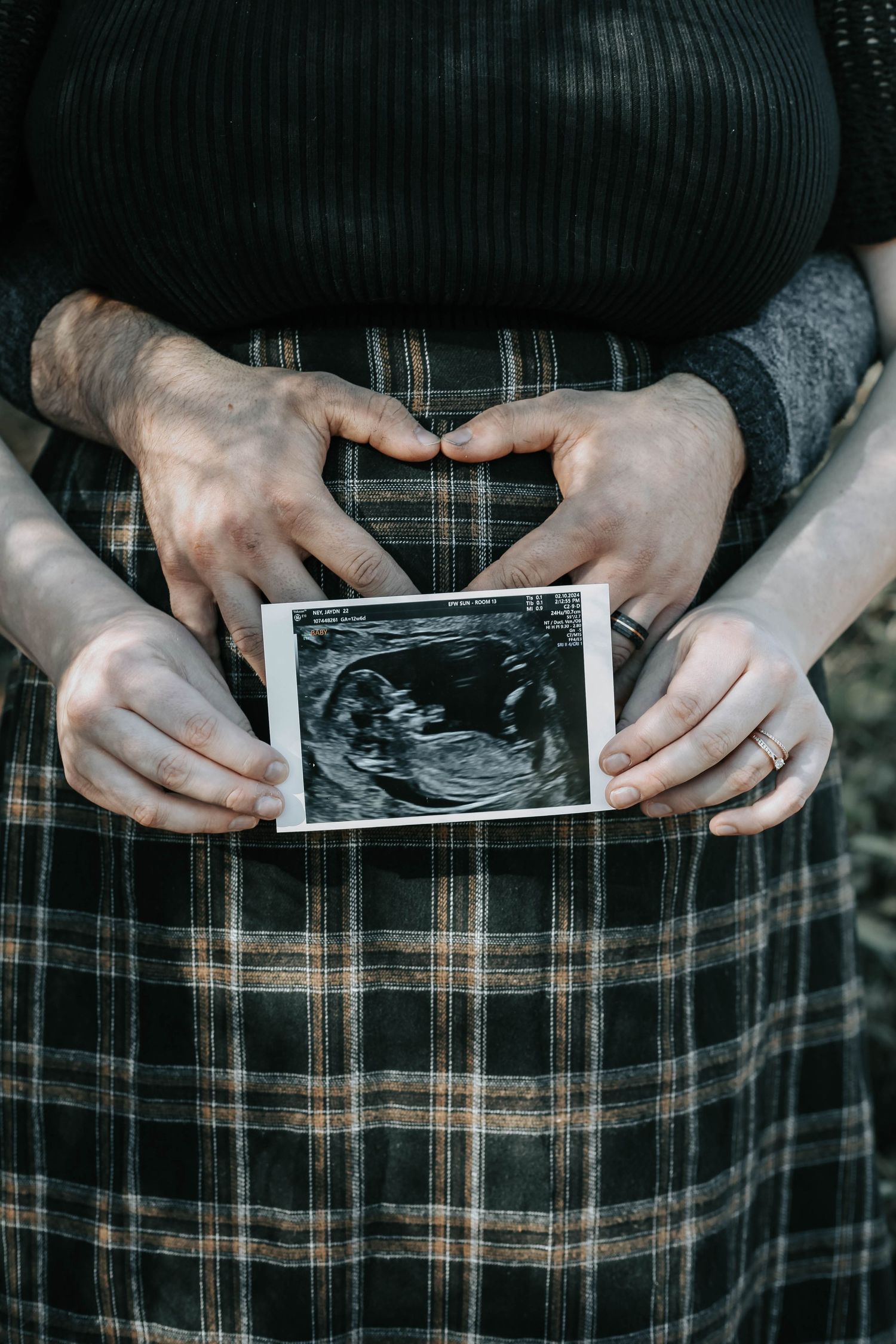Lethbridge Maternity Photographer