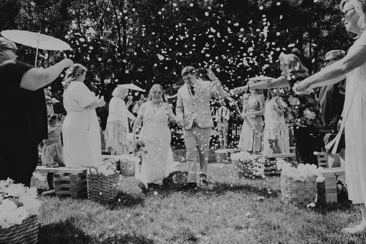 wedding photographer in virden manitoba - backyard wedding in manitoba