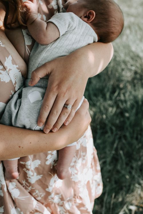 newborn photographers lethbridge