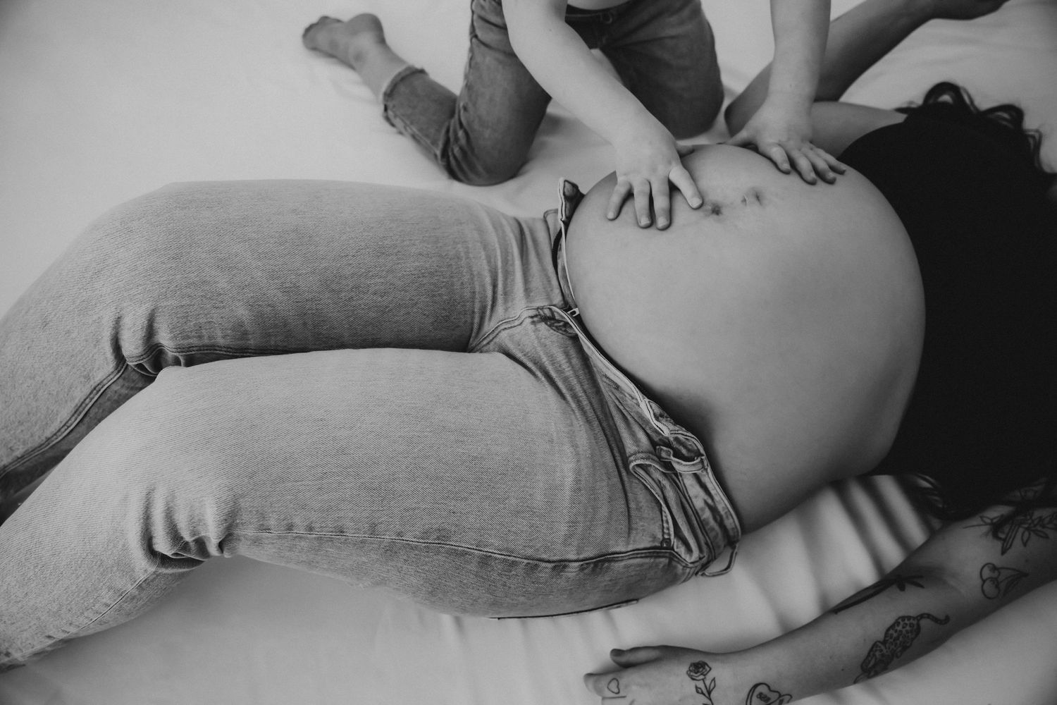 Lethbridge Maternity Photographer