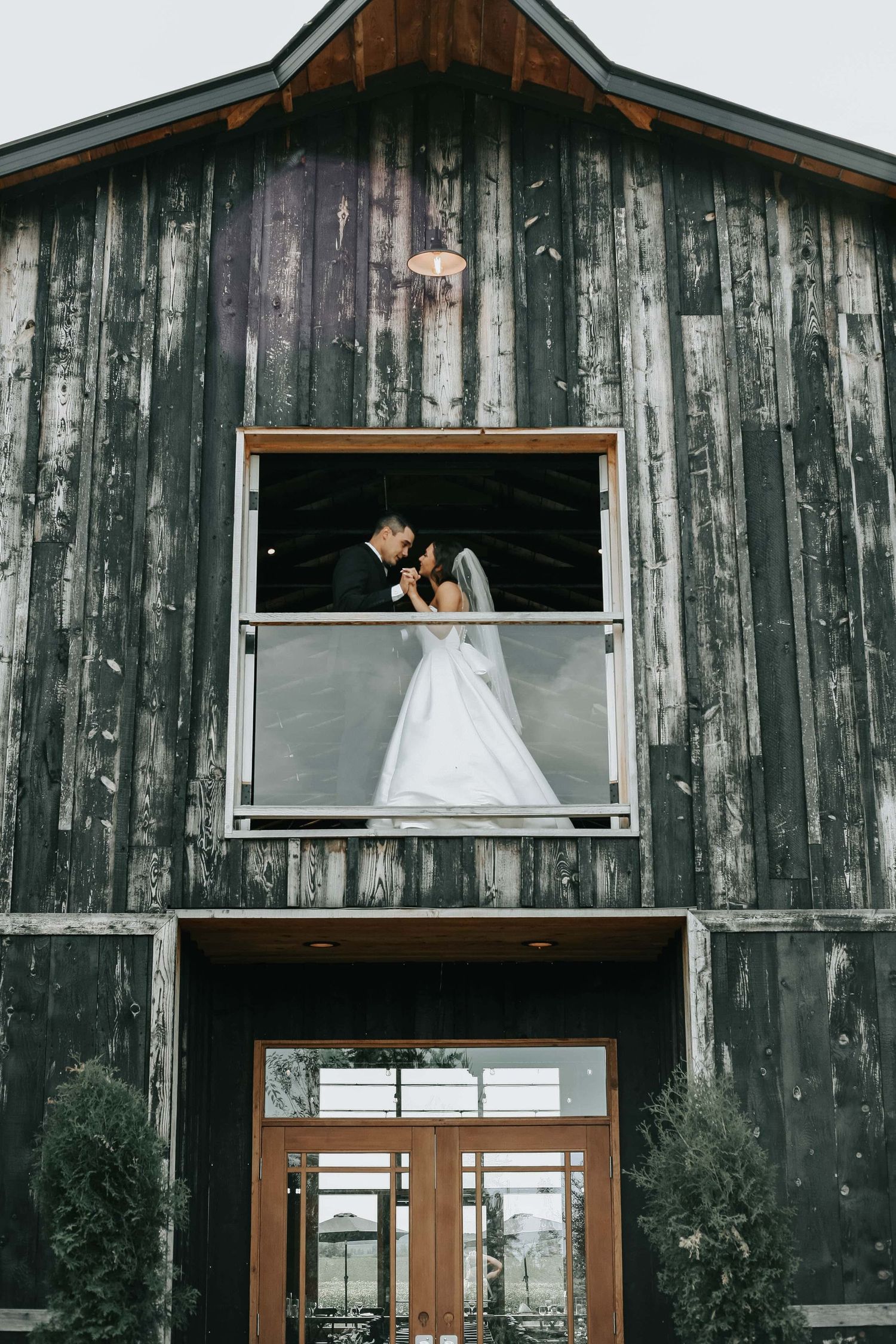 black barn venue photos