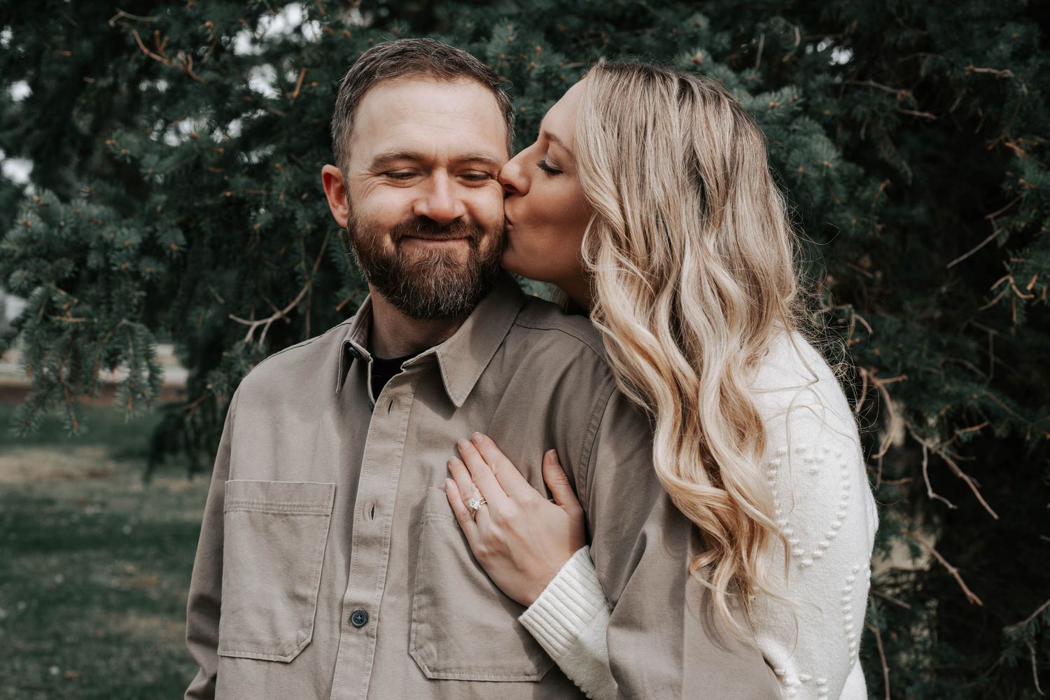 photographers in lethbridge alberta, engagement sessions