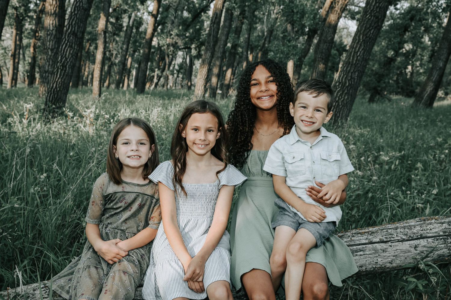 family photography in lethbridge alberta by family photographer allie cooke photography