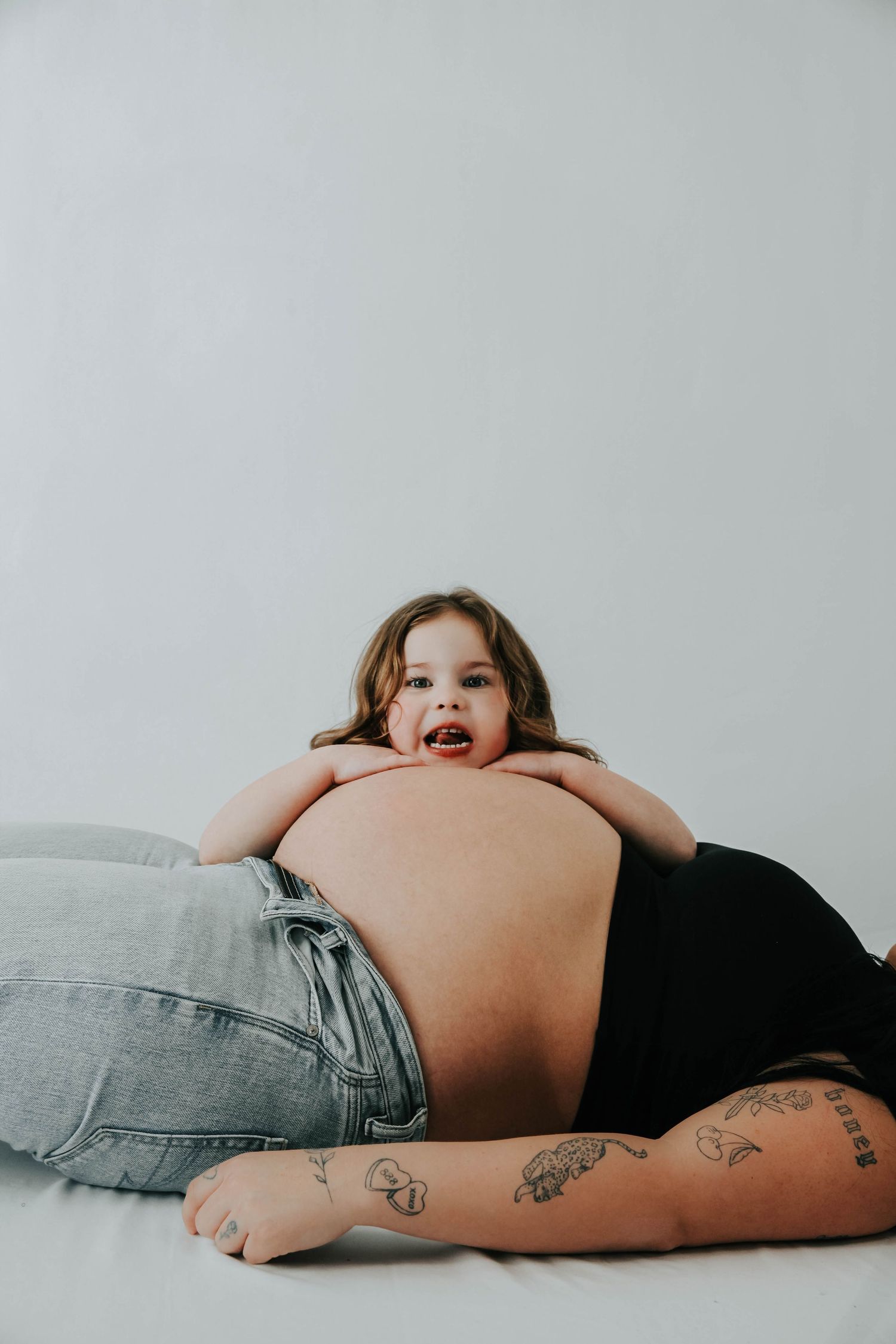 Lethbridge Maternity Photographer