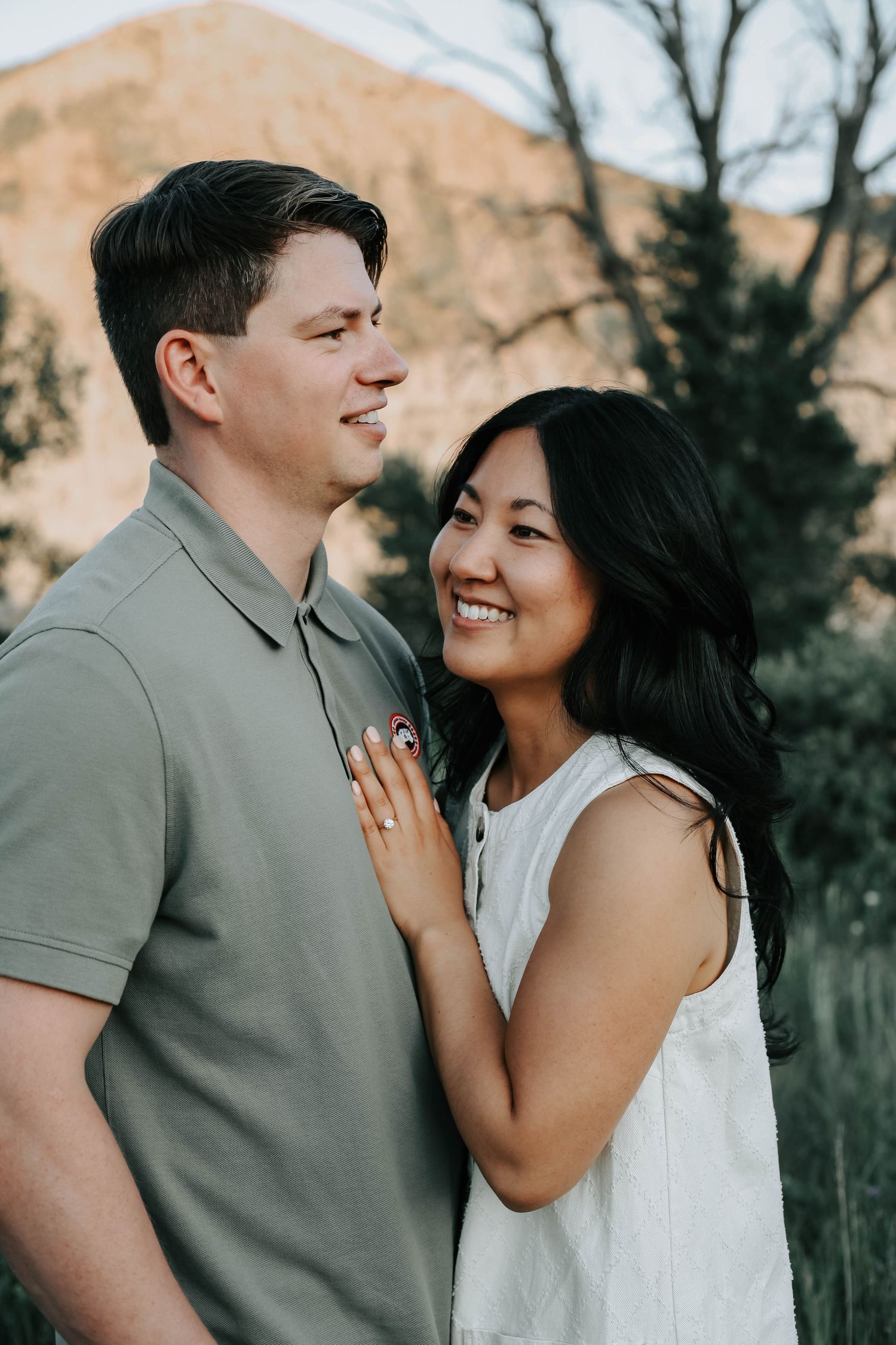 engagement session at popson park in lethbridge alberta