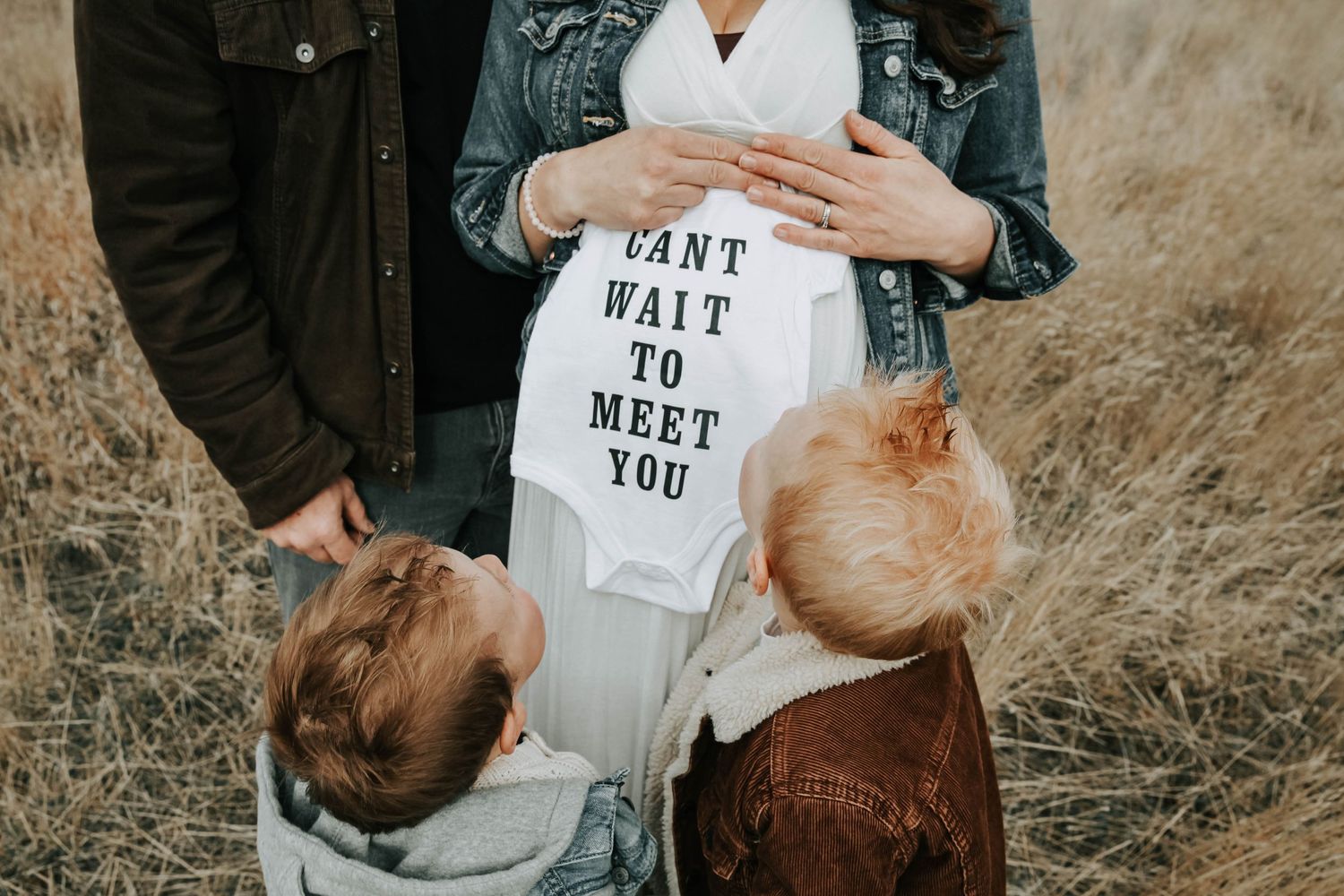 Lethbridge maternity photographer