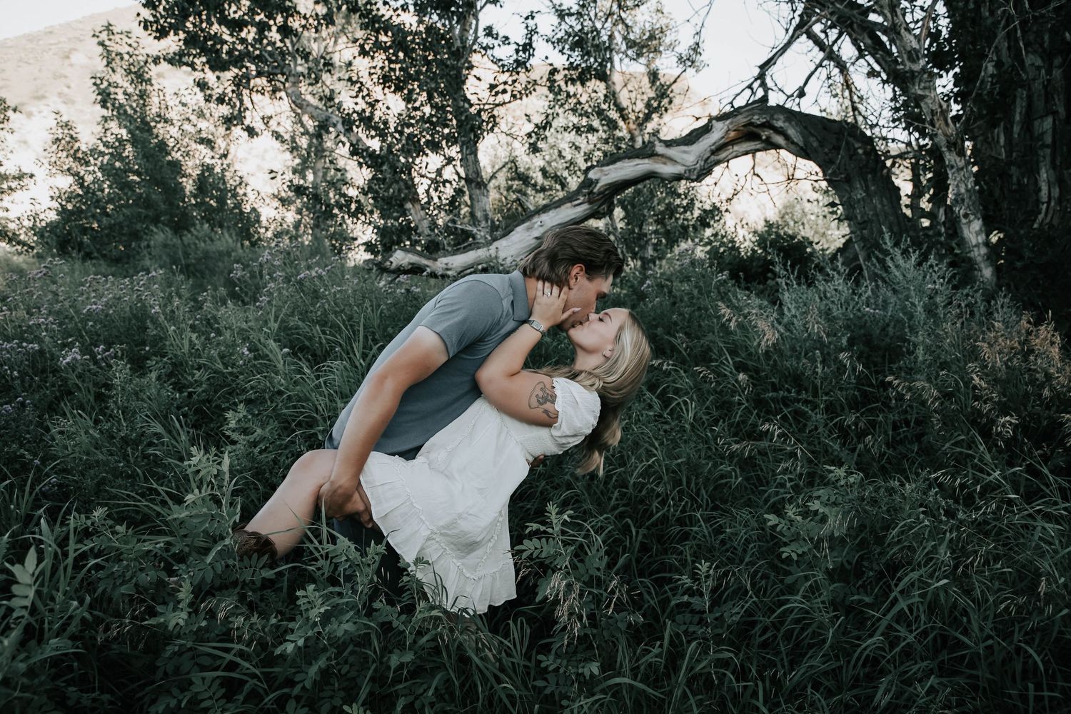 couples and engagement photography in lethbridge alberta
