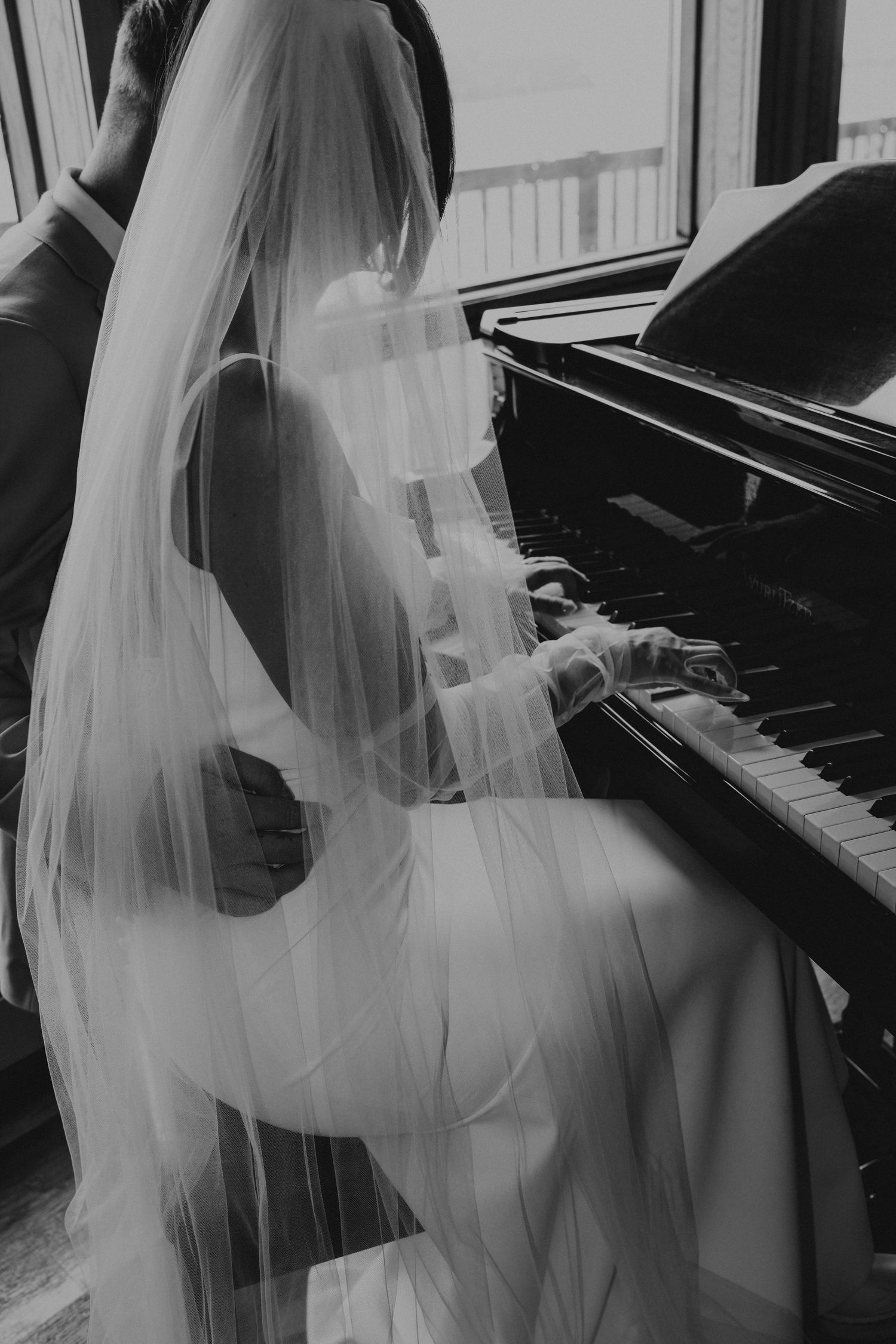 payne lake lodge wedding photos