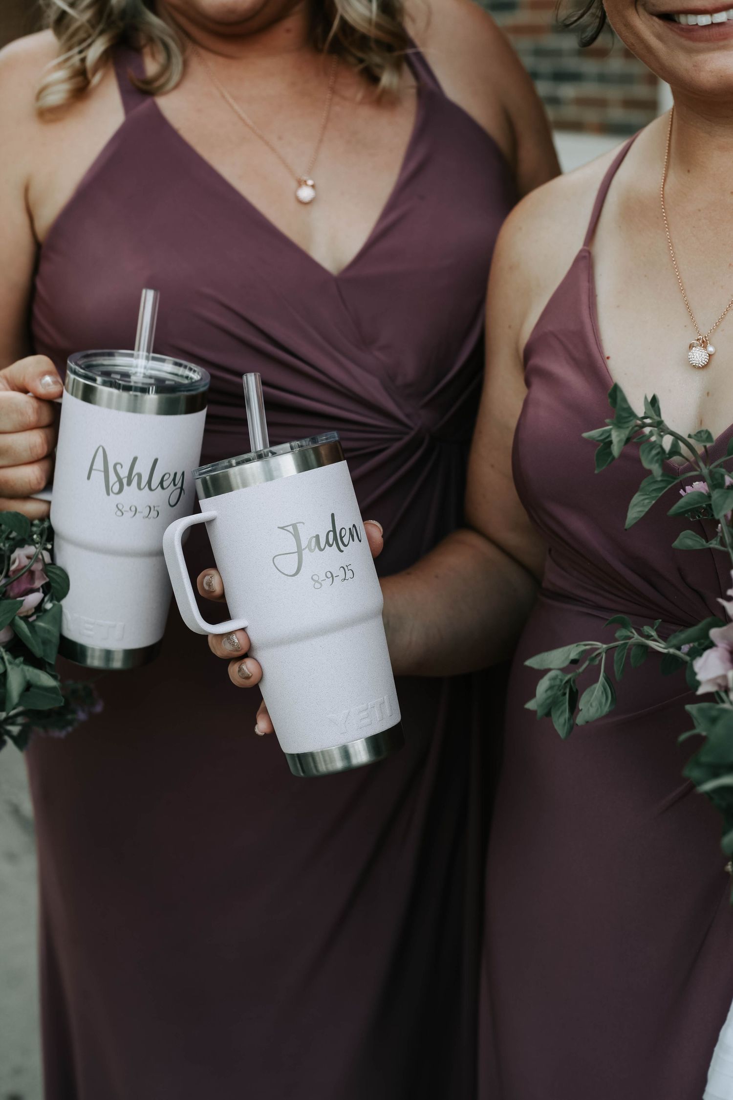wedding photography in lethbridge alberta, downtown couples and bridal party pictures