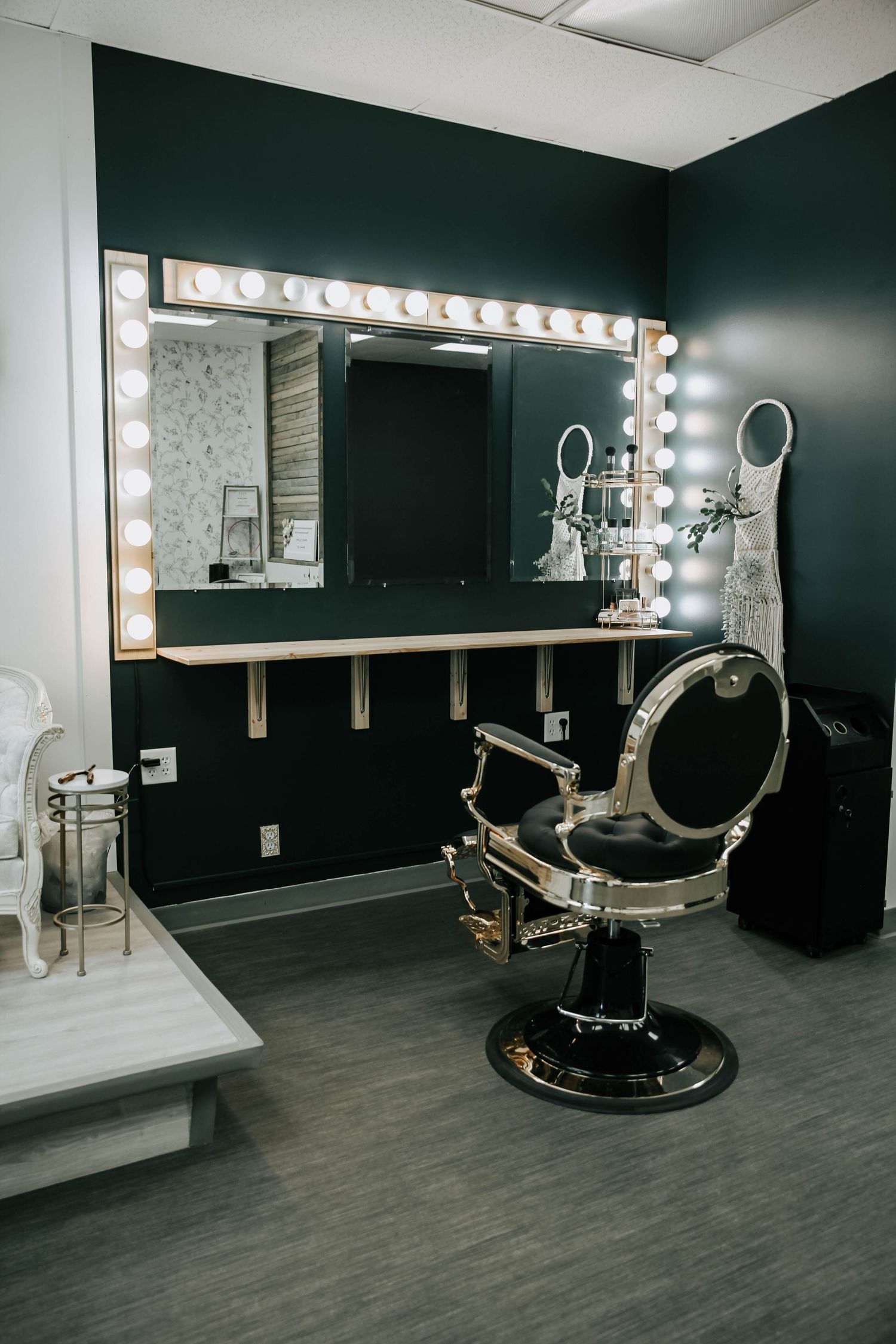 Lethbridge makeup artists