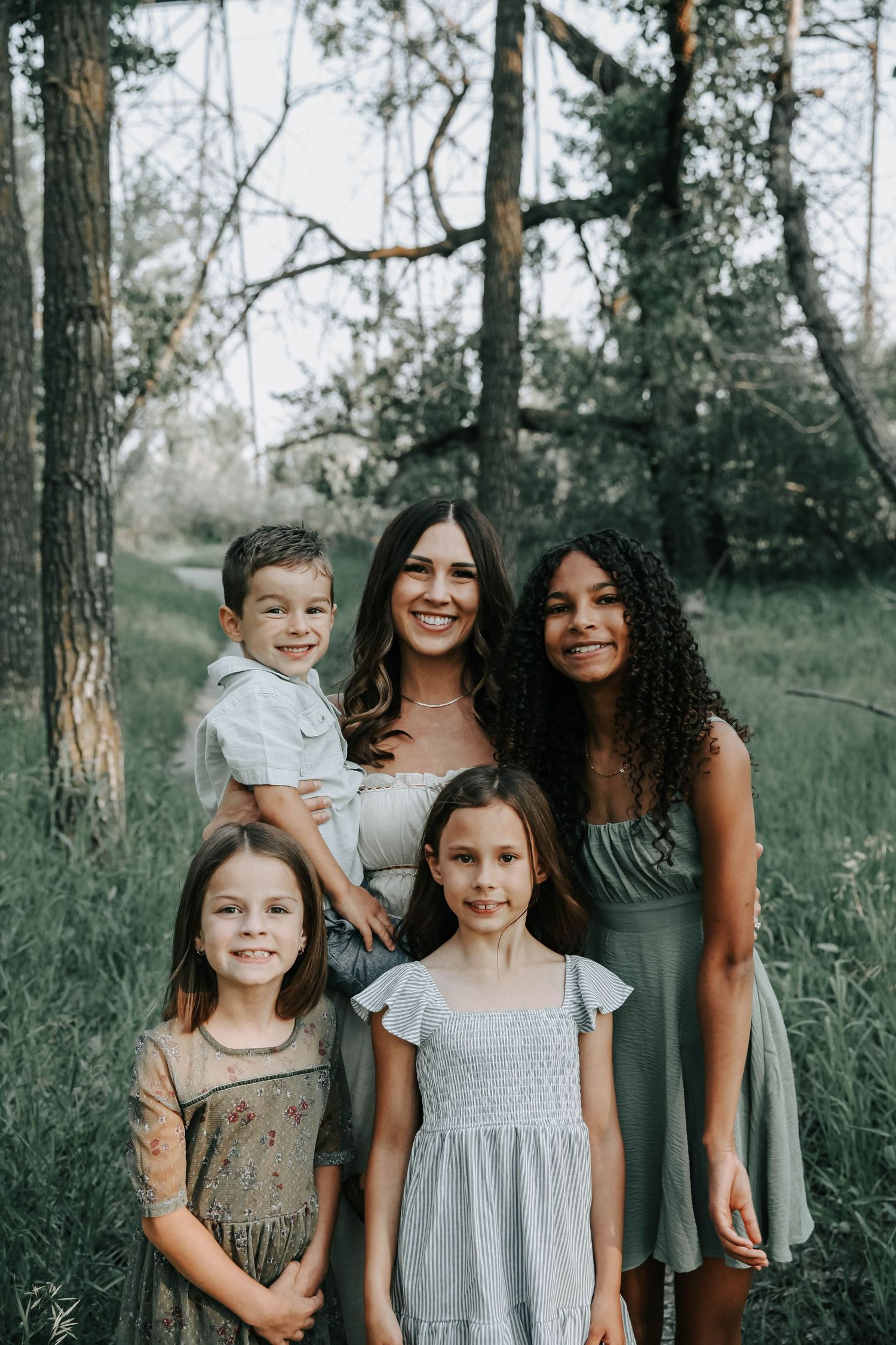 family photography in lethbridge alberta by family photographer allie cooke photography