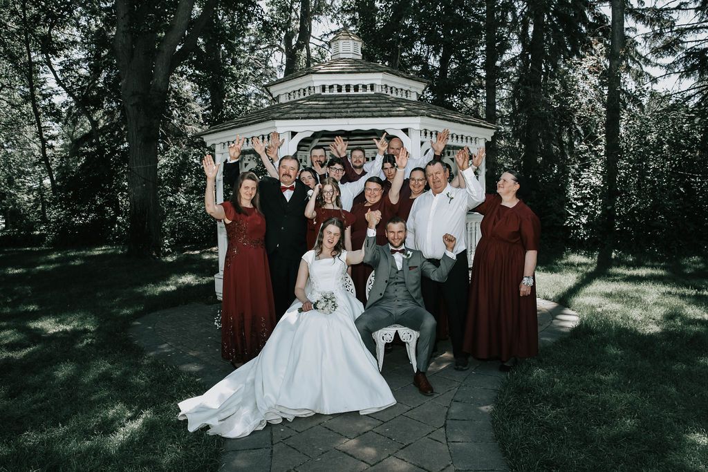 july wedding at the norland historic estate in lethbridge alberta