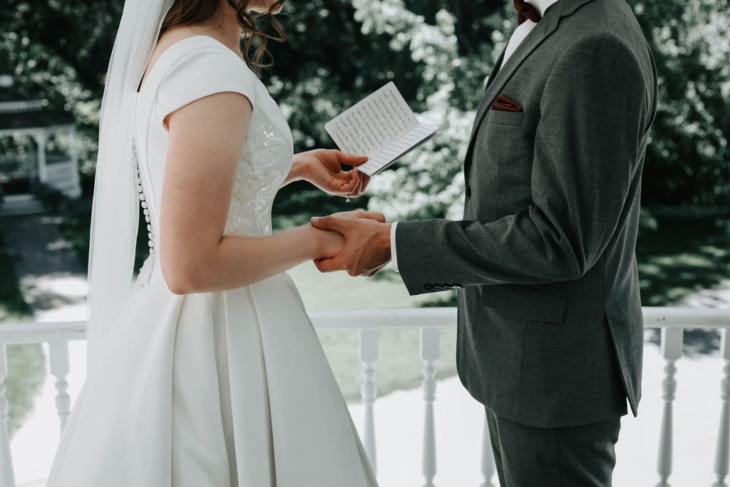 july wedding at the norland historic estate in lethbridge alberta