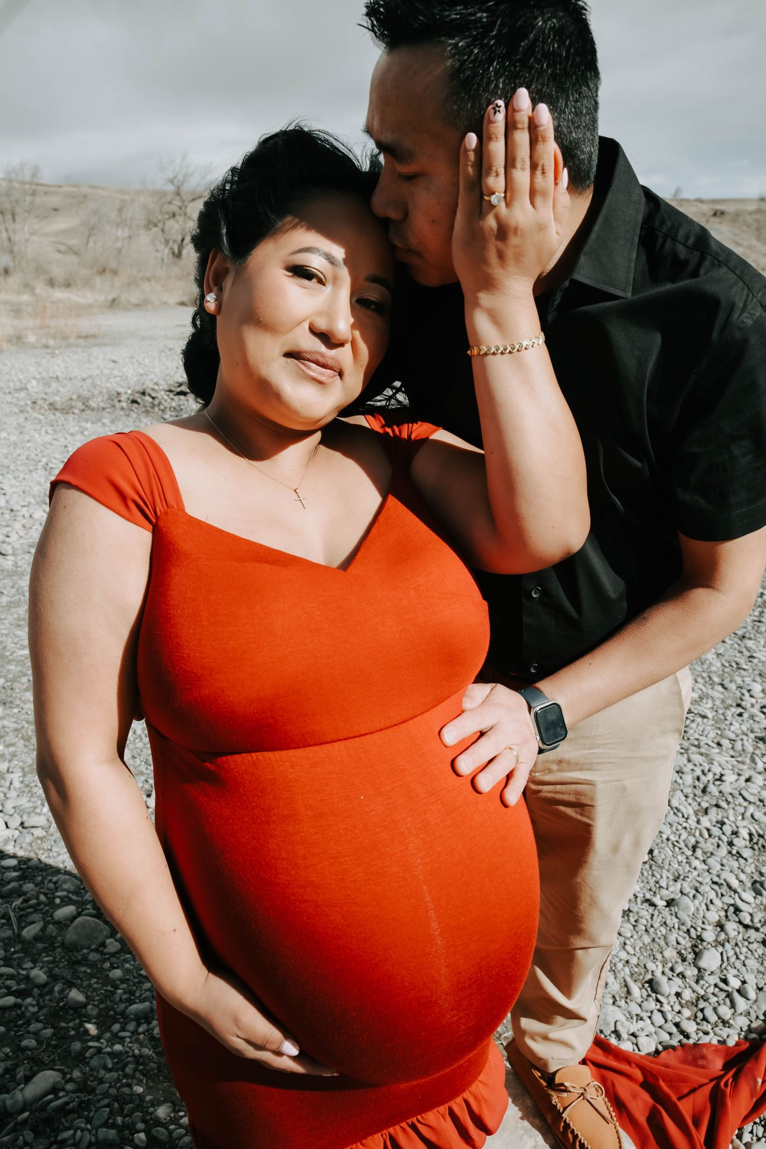 Maternity photographers in Lethbridge