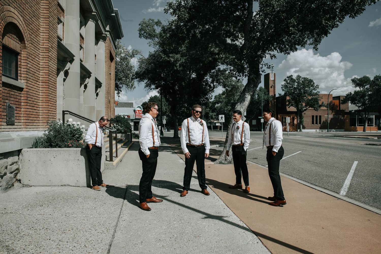 wedding photography in lethbridge alberta, downtown couples and bridal party pictures
