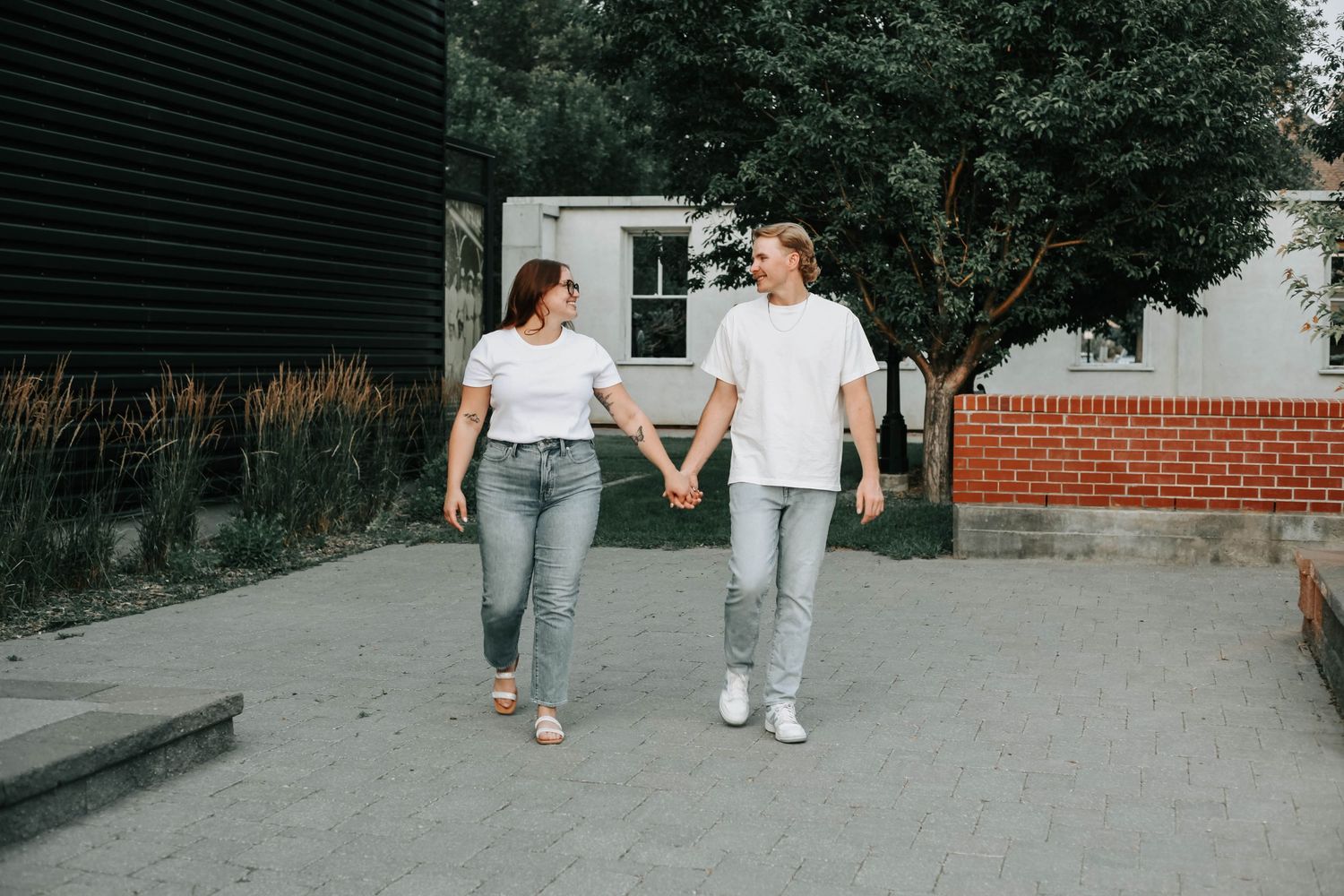 engagement session photo shoots at the galt museum in lethbridge alberta