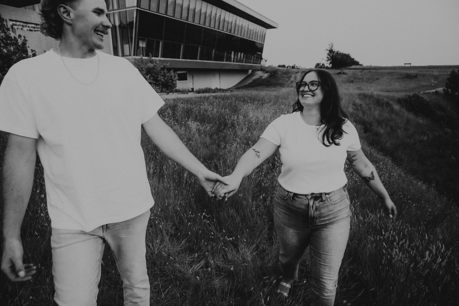 engagement session photo shoots at the galt museum in lethbridge alberta