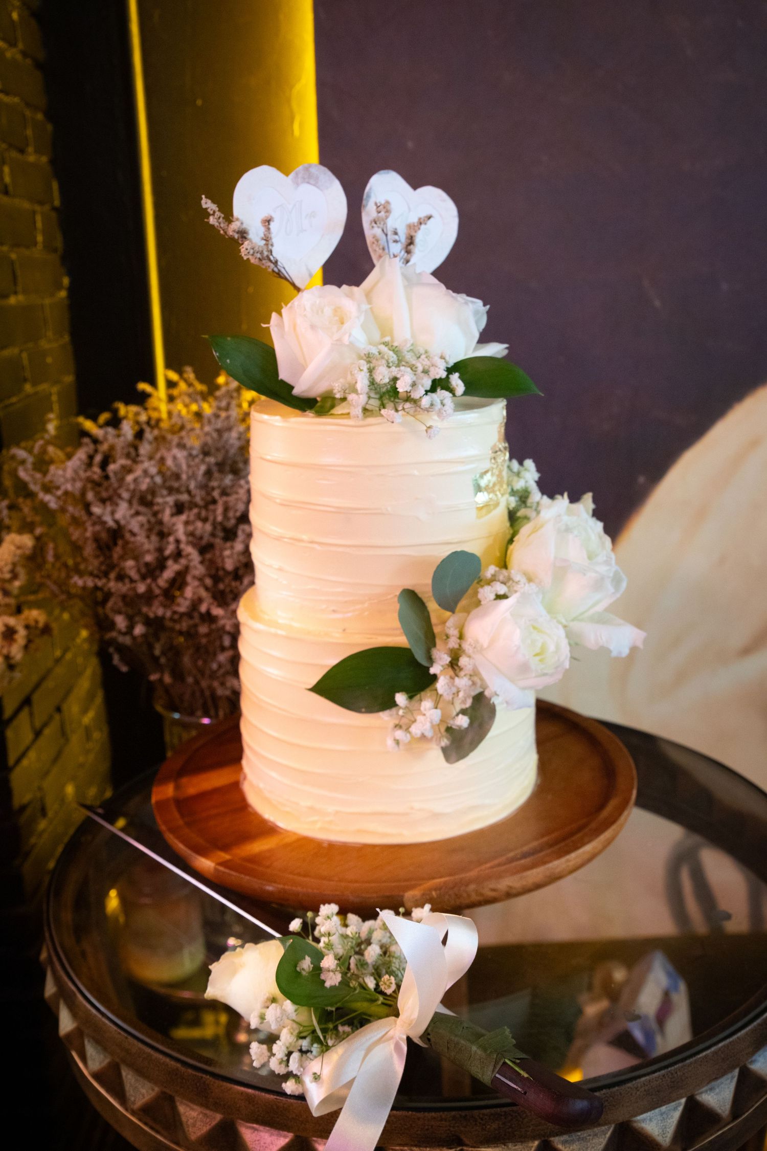 The cake of a destination wedding on Koh Samui, Thailand.