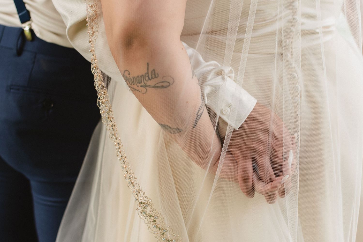 Wedding details for Downtown Orlando summer park elopement
