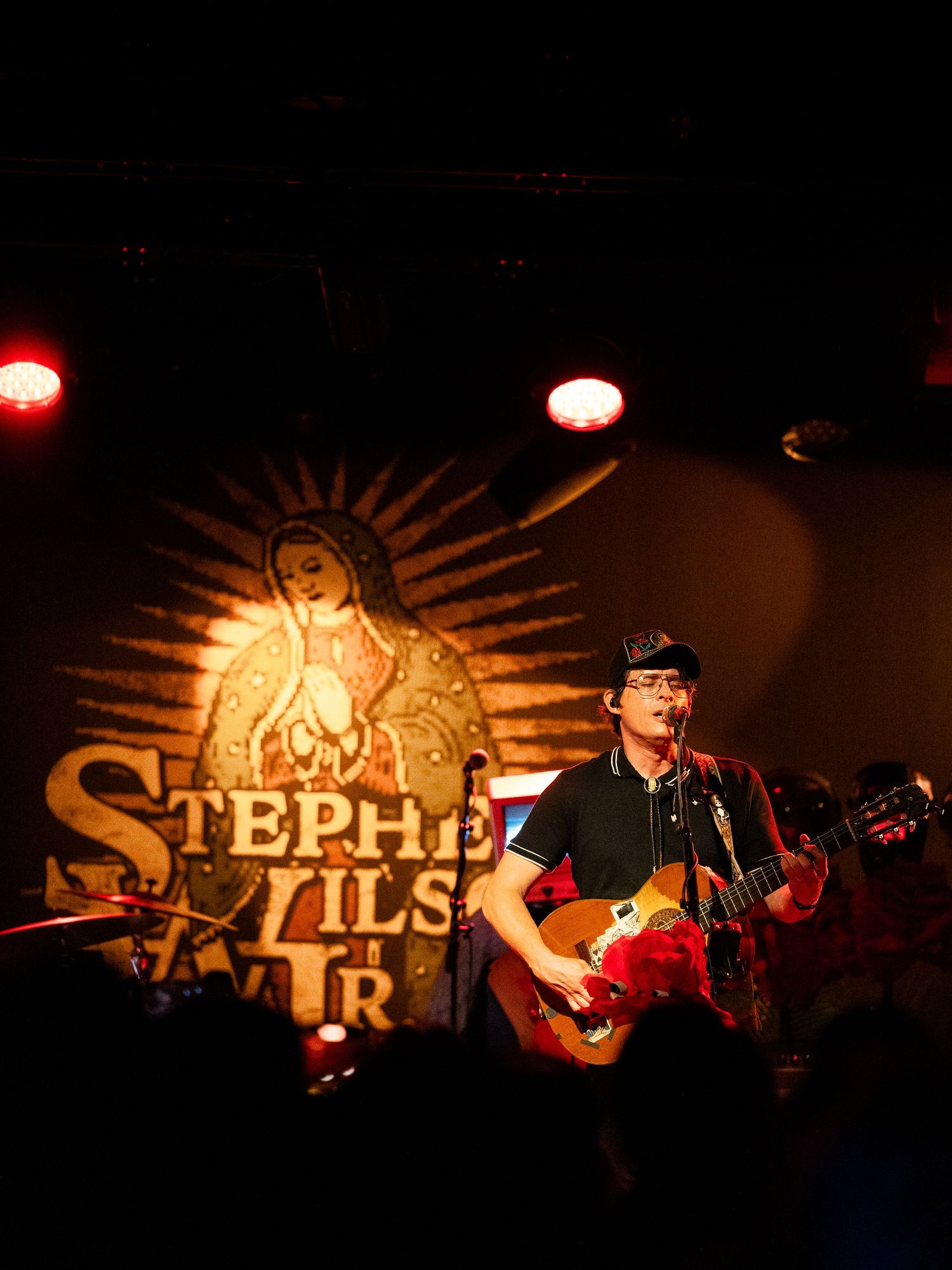 Stephen Wilson Jr. performing in Amsterdam during his EU/UK summer tour in 2025.
