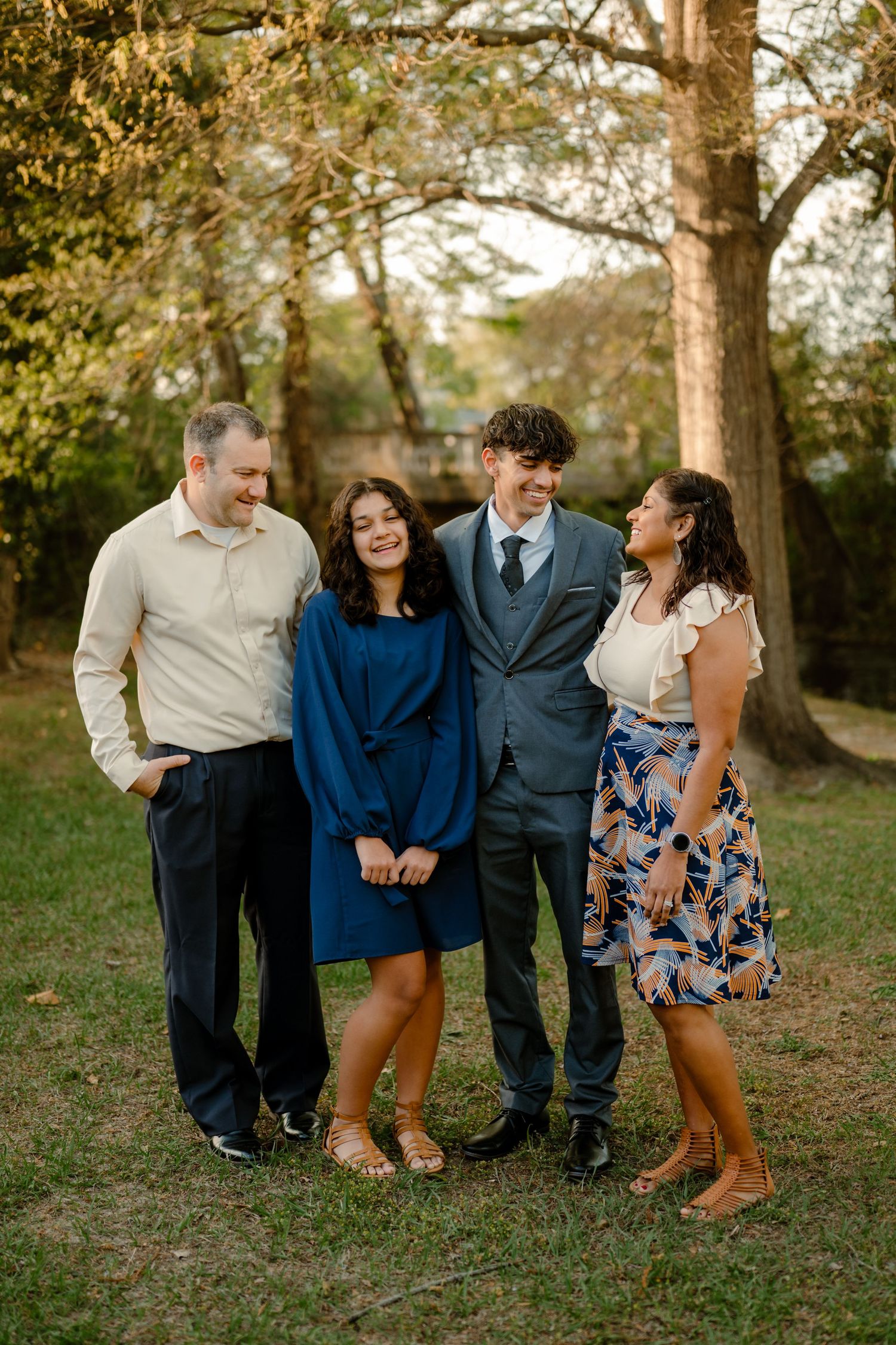 North Carolina wedding & family photographer serving Fayetteville and Raleigh couples, families, maternity & newborns.