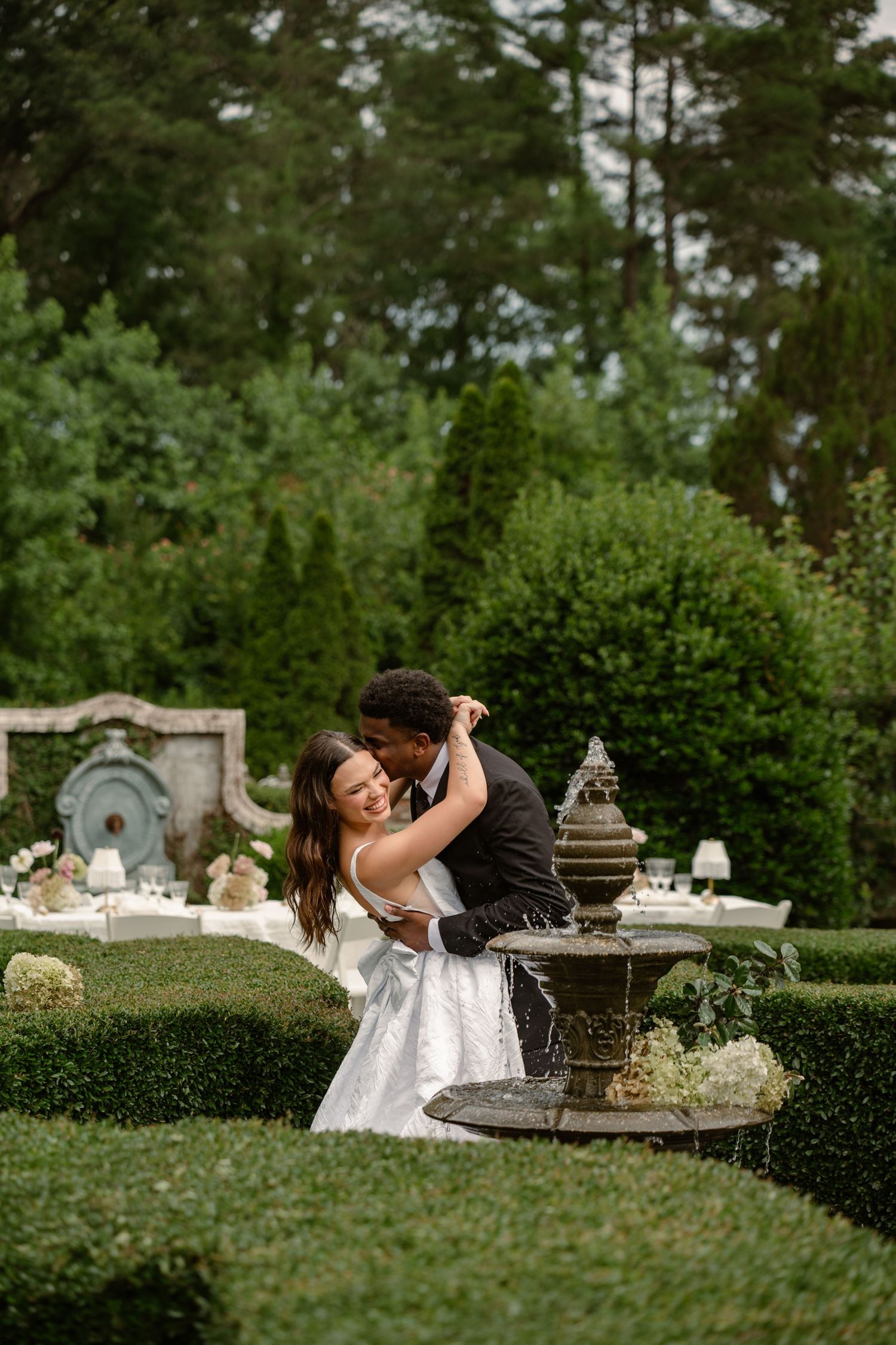 North Carolina wedding & family photographer serving Fayetteville and Raleigh couples, families, maternity & newborns.