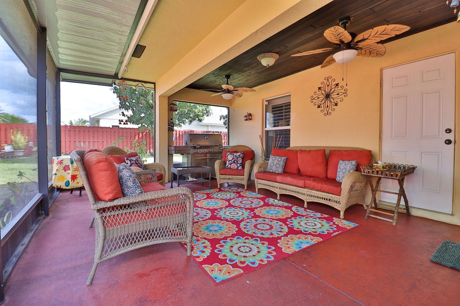 3111 Buccaneer Rd back porch