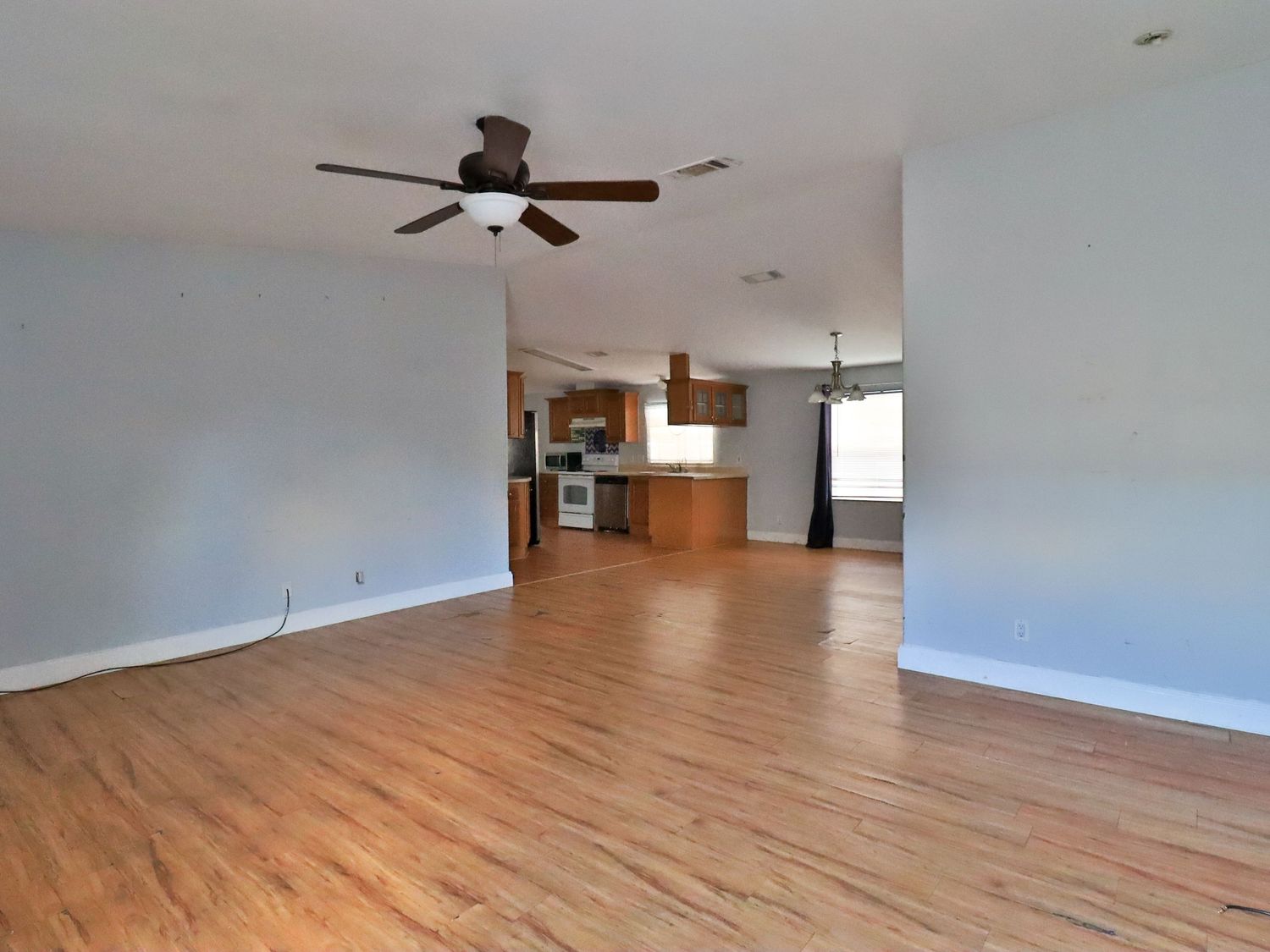 Living room of 151 Plantation Blvd