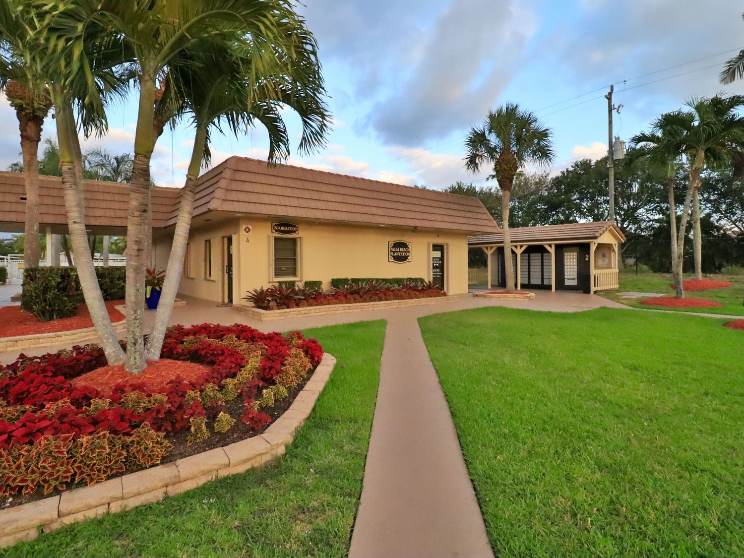 HOA building of Palm Beach Plantation trailer park
