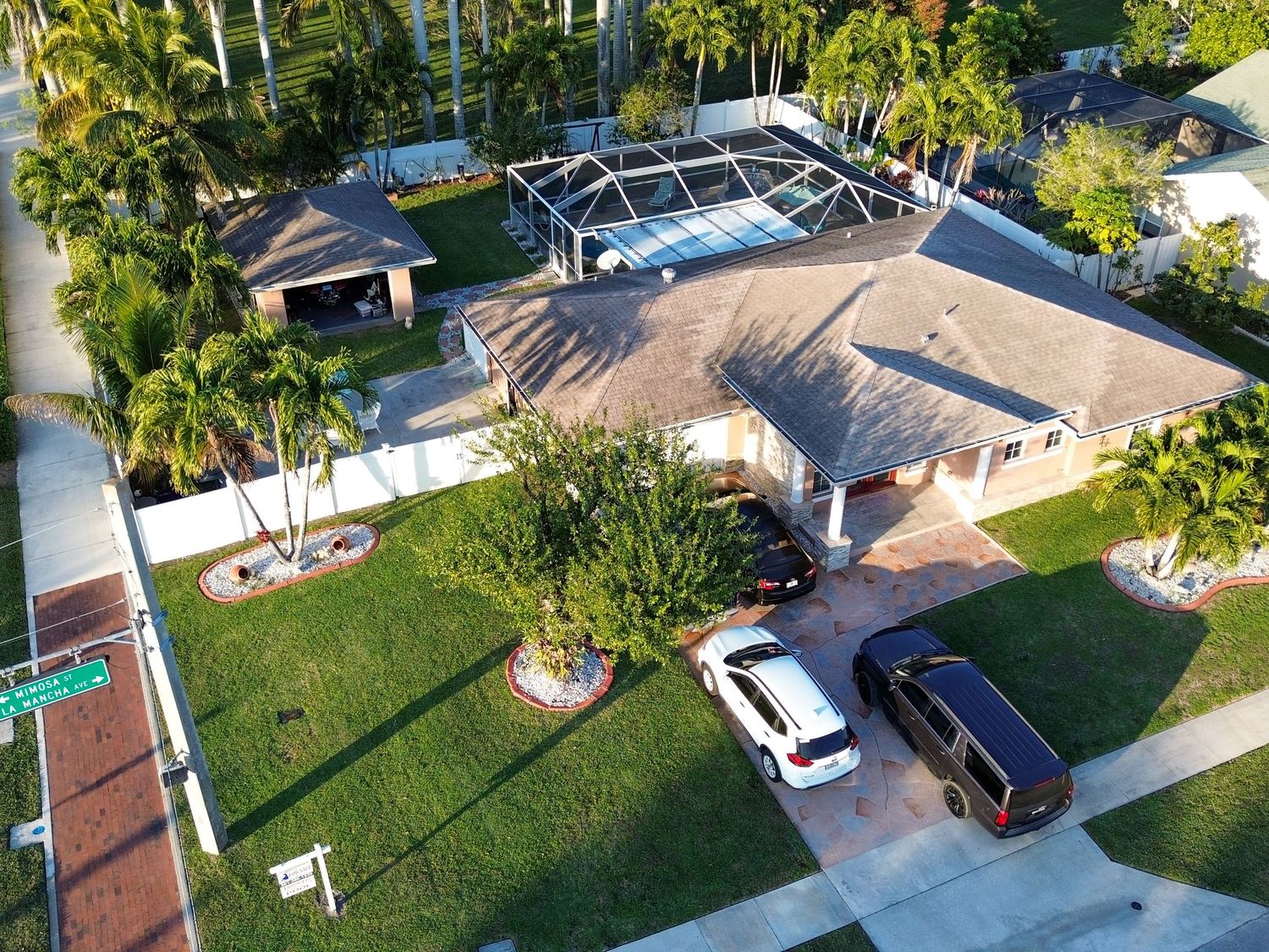 aerial view of 413 la Mancha Ave
